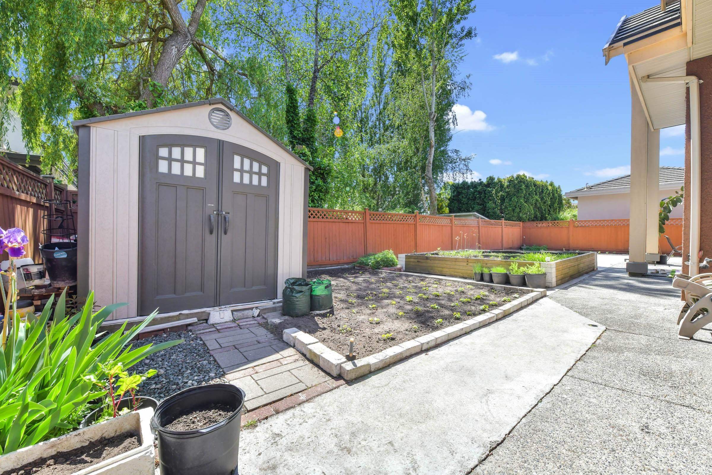 3768 Barmond Avenue, Richmond, BC
