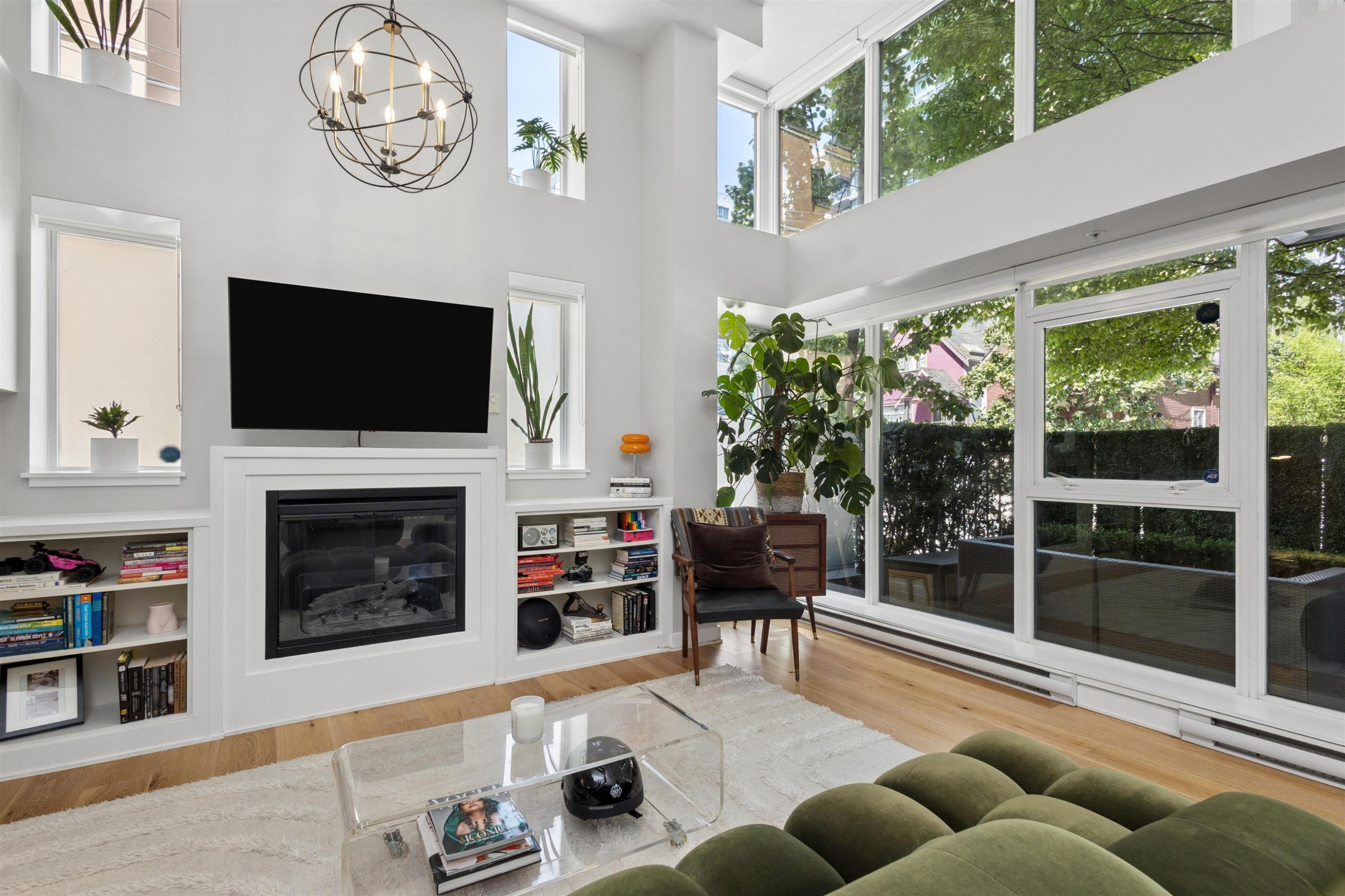 428 Helmcken Street, Vancouver, BC