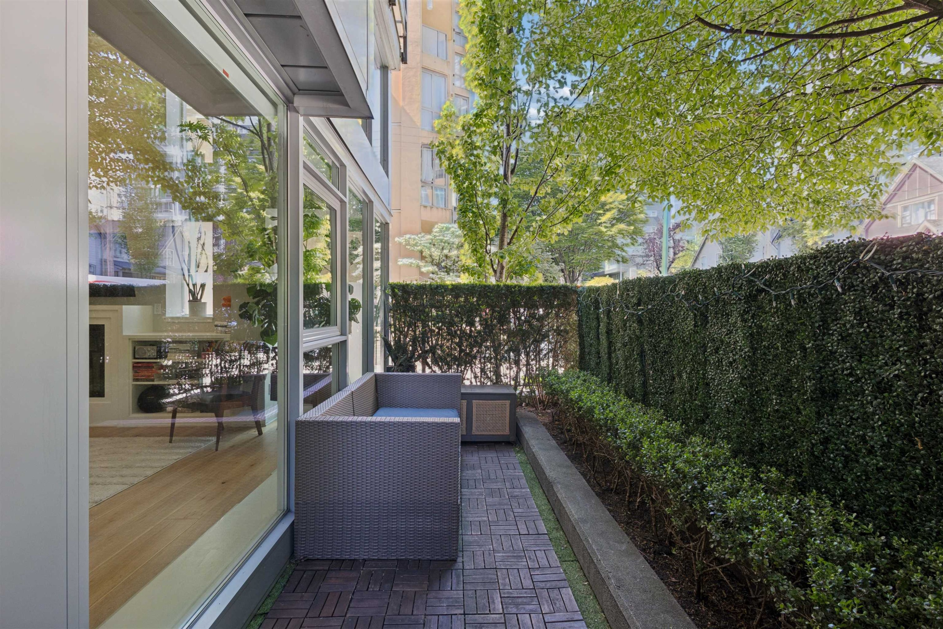 428 Helmcken Street, Vancouver, BC