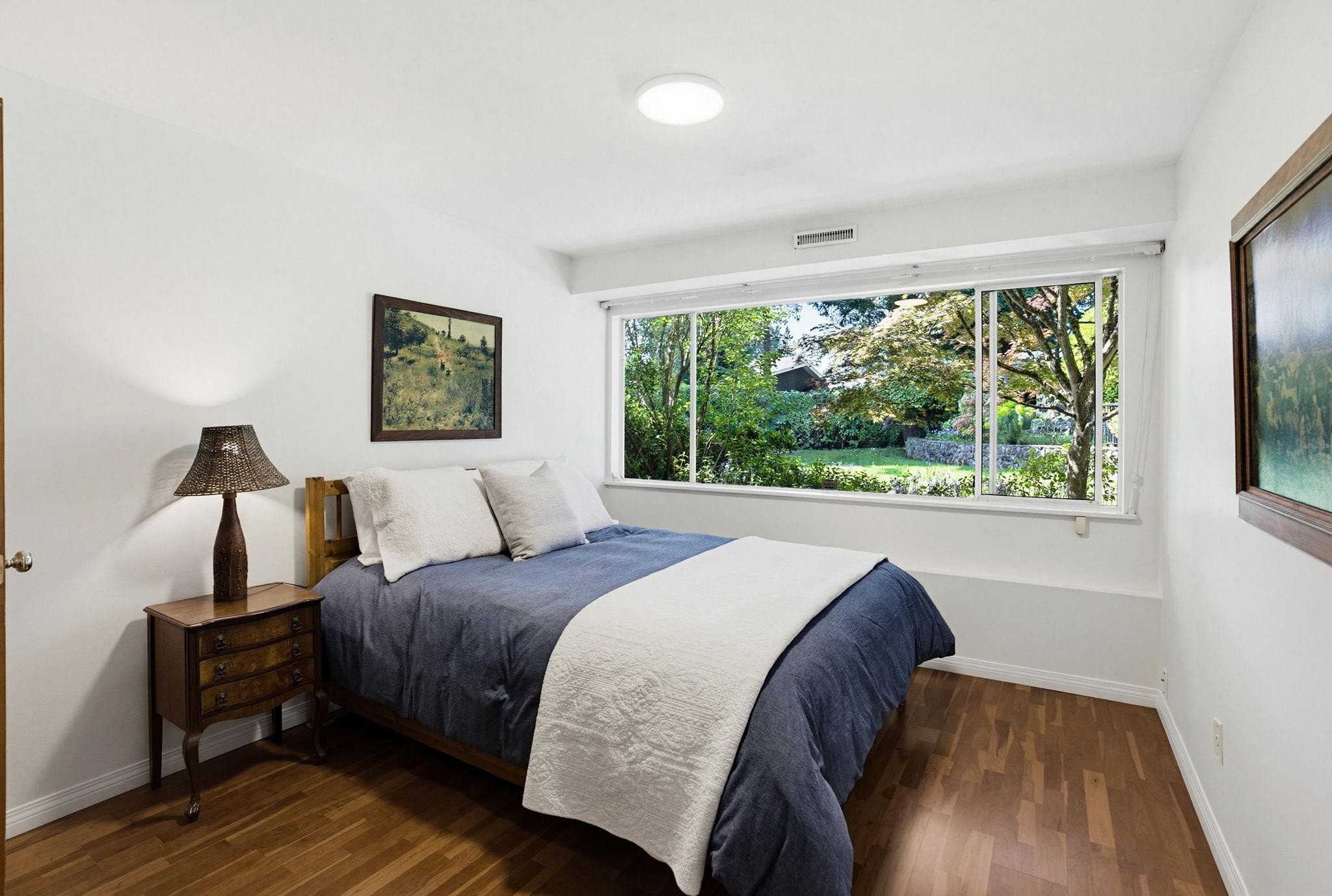 3665 Edgemont Boulevard, North Vancouver, BC