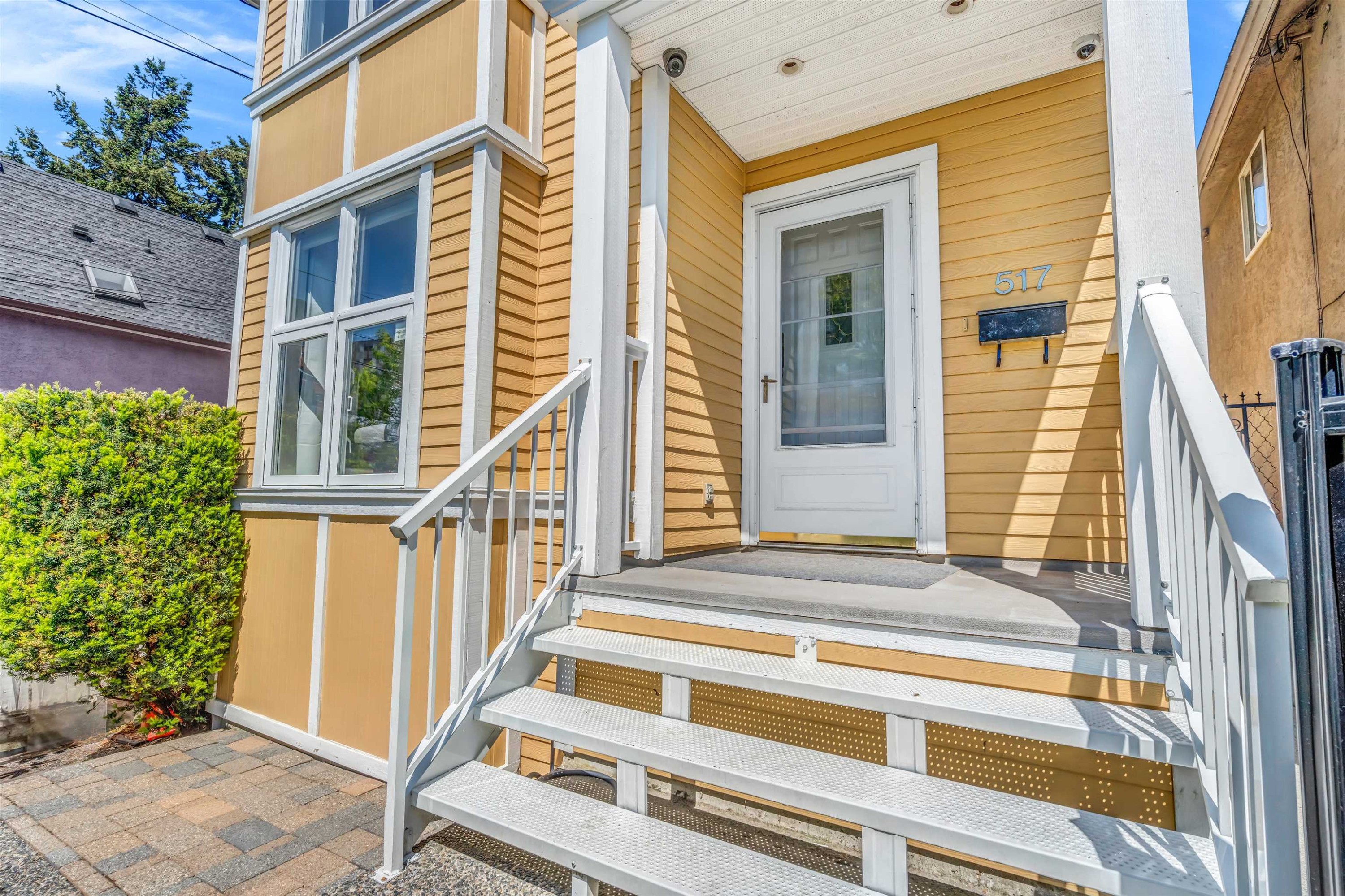 517 Atlantic Street, Vancouver, BC