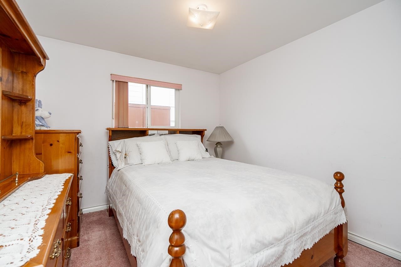 726 56Th Avenue E, Vancouver, BC