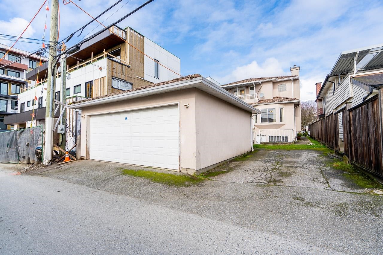 726 56Th Avenue E, Vancouver, BC