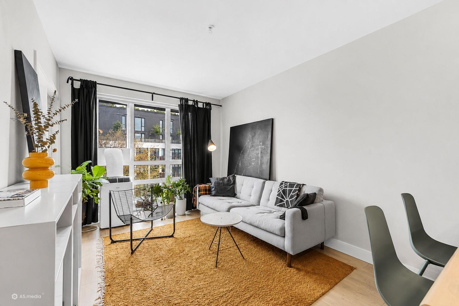 506-2477 Carolina Street, Vancouver, BC