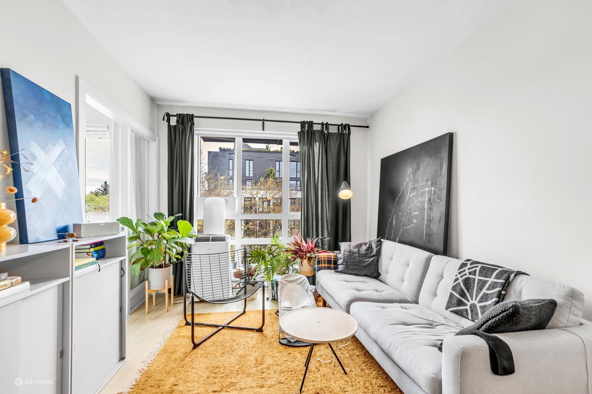506-2477 Carolina Street, Vancouver, BC