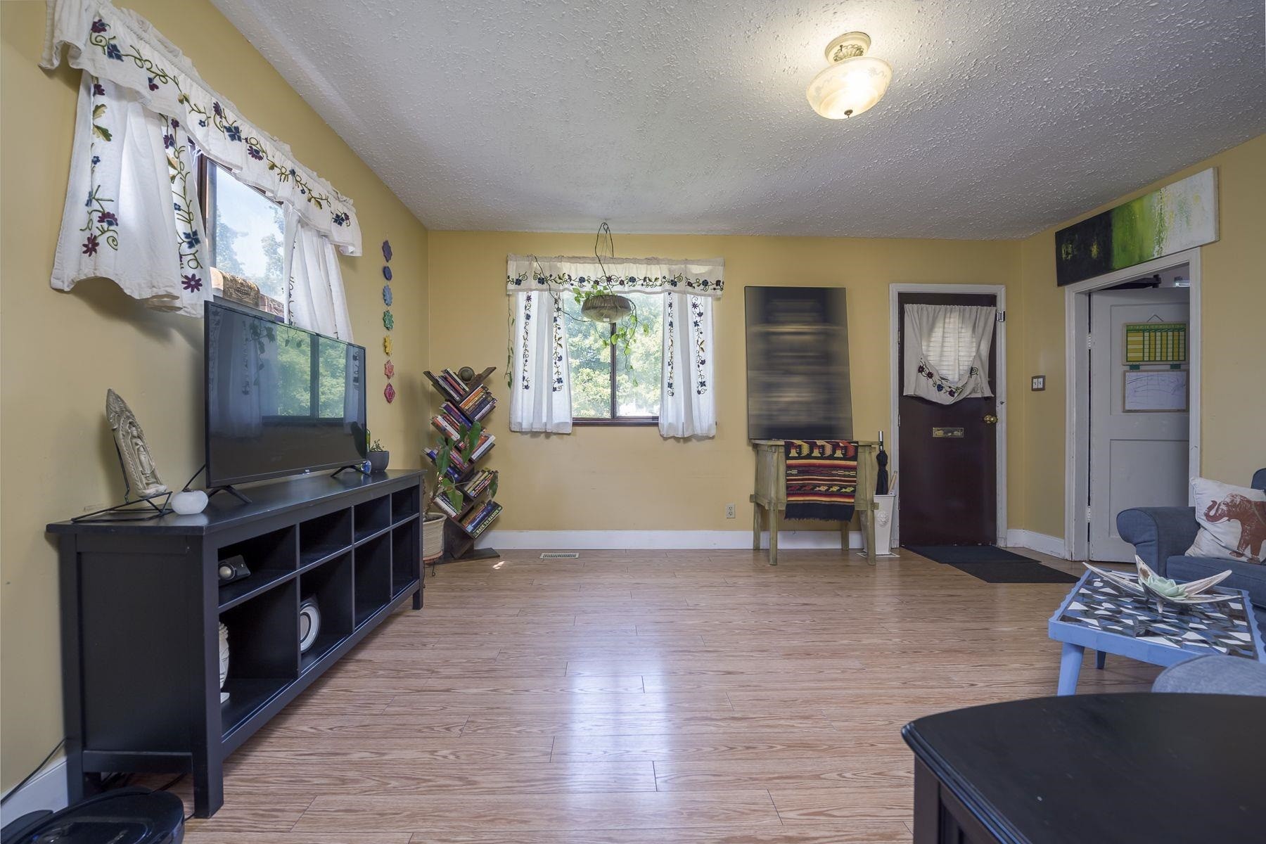 3826 Glendale Street, Vancouver, BC