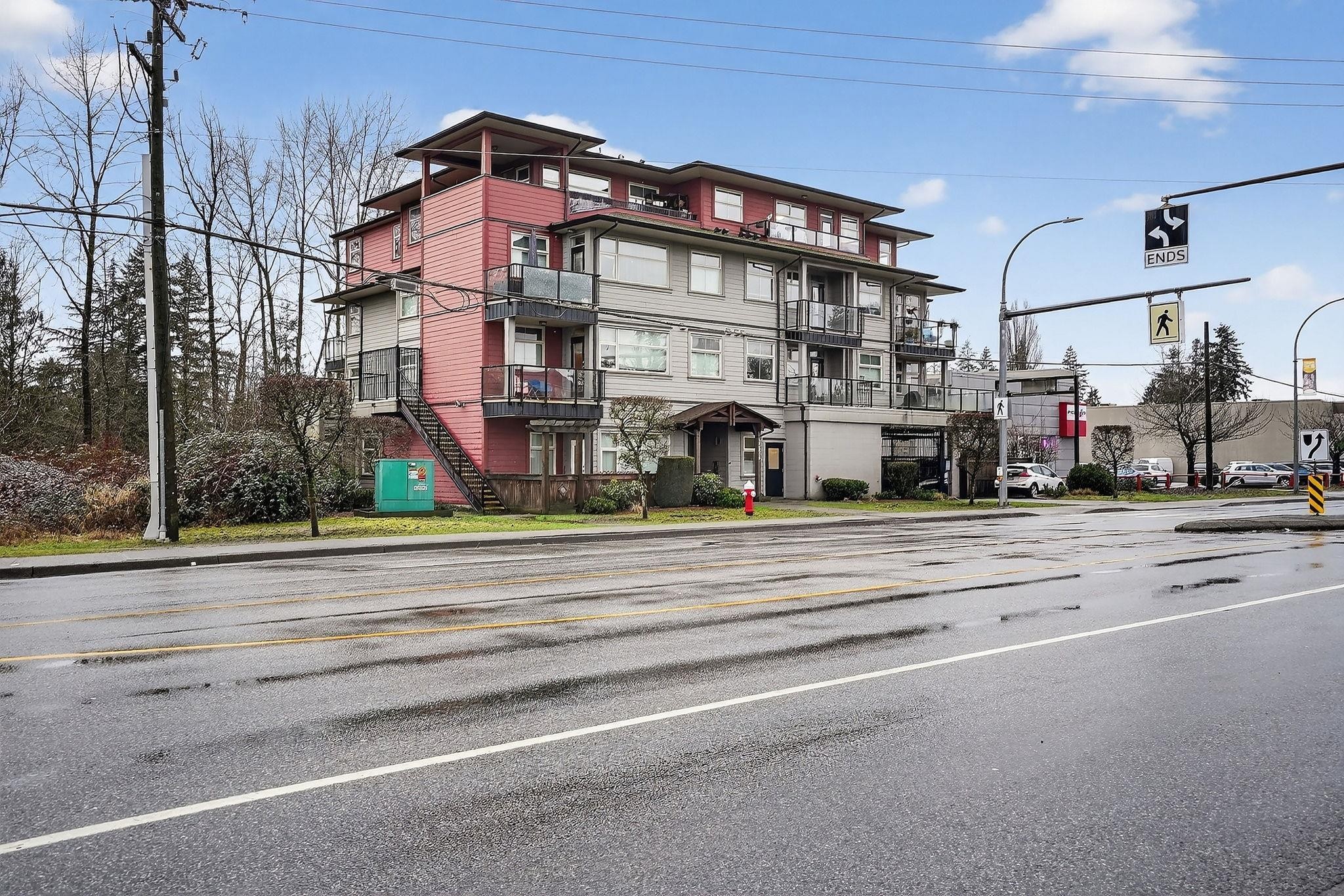 404-22858 Lougheed Highway, Maple Ridge, BC