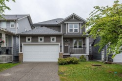24406 113 Avenue Maple Ridge, BC V2W 0H4