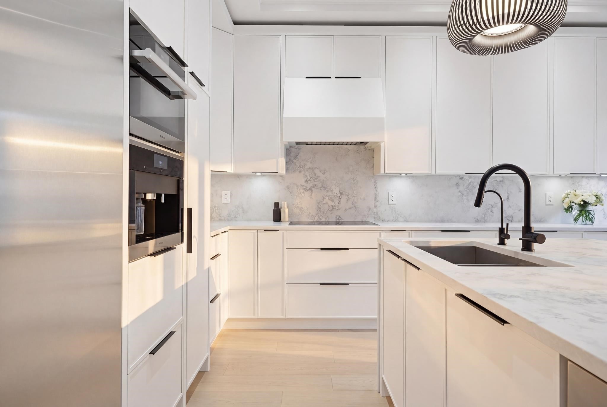 4021 34Th Avenue W, Vancouver, BC