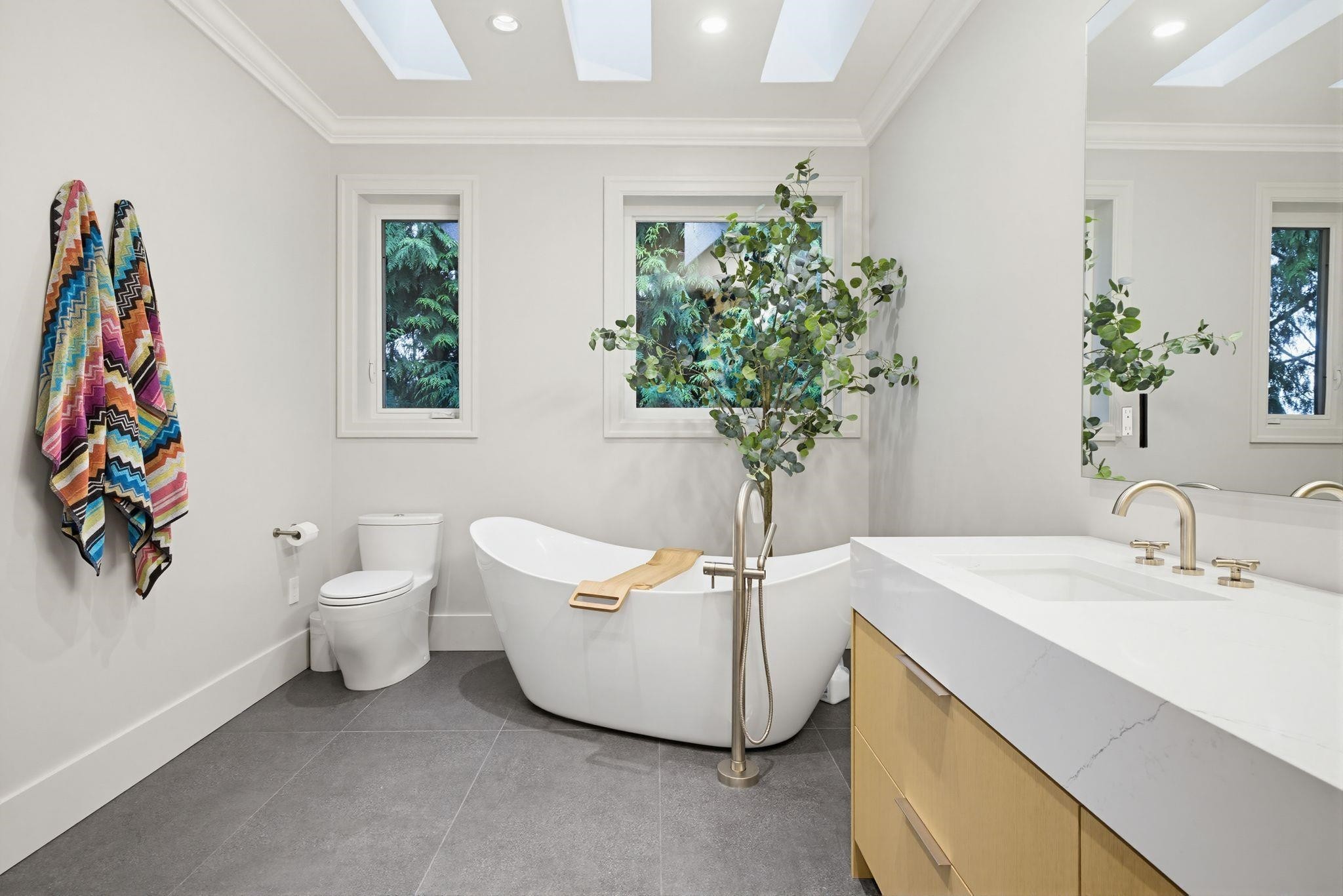 4021 34Th Avenue W, Vancouver, BC