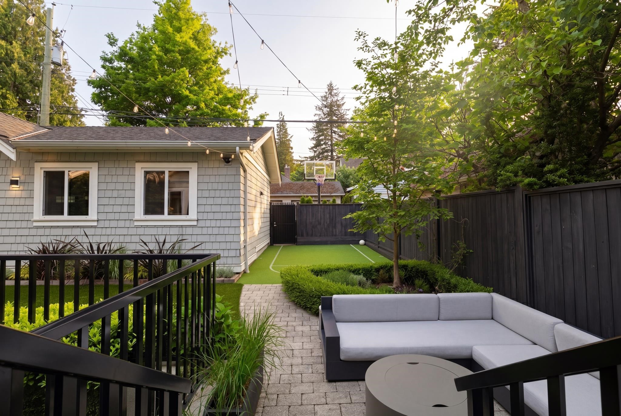 4021 34Th Avenue W, Vancouver, BC