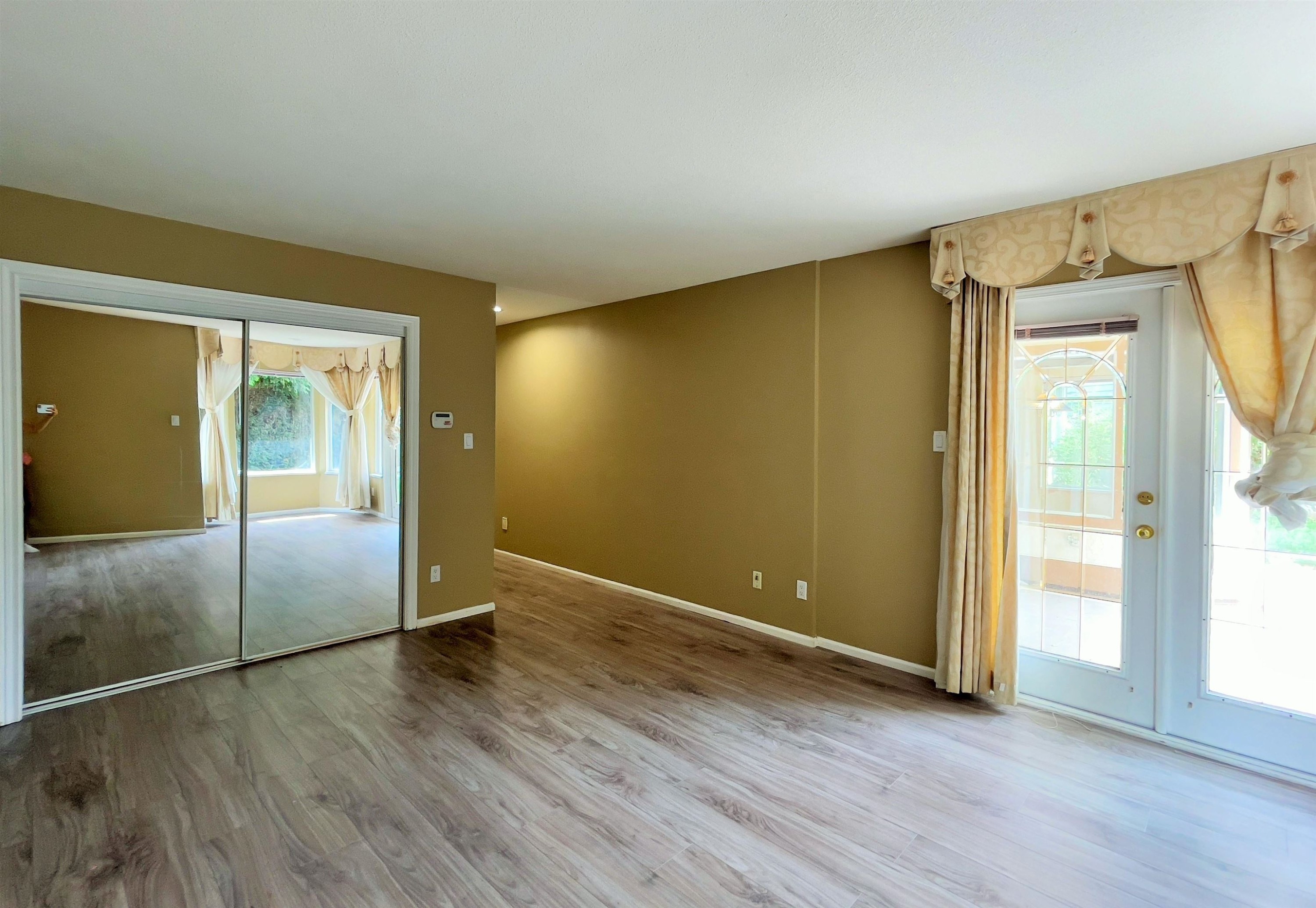 5620 Cornwall Drive, Richmond, BC