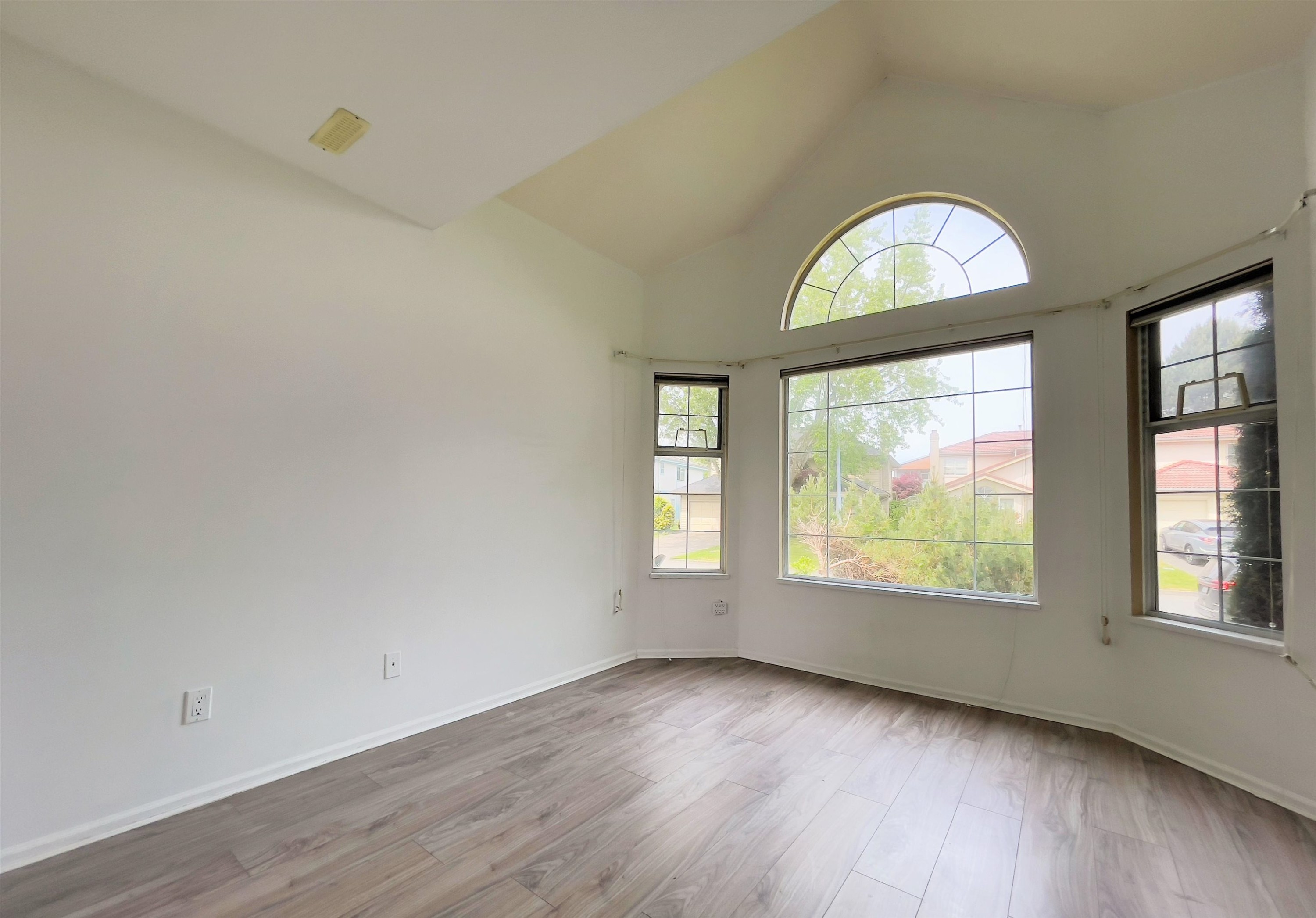 5620 Cornwall Drive, Richmond, BC