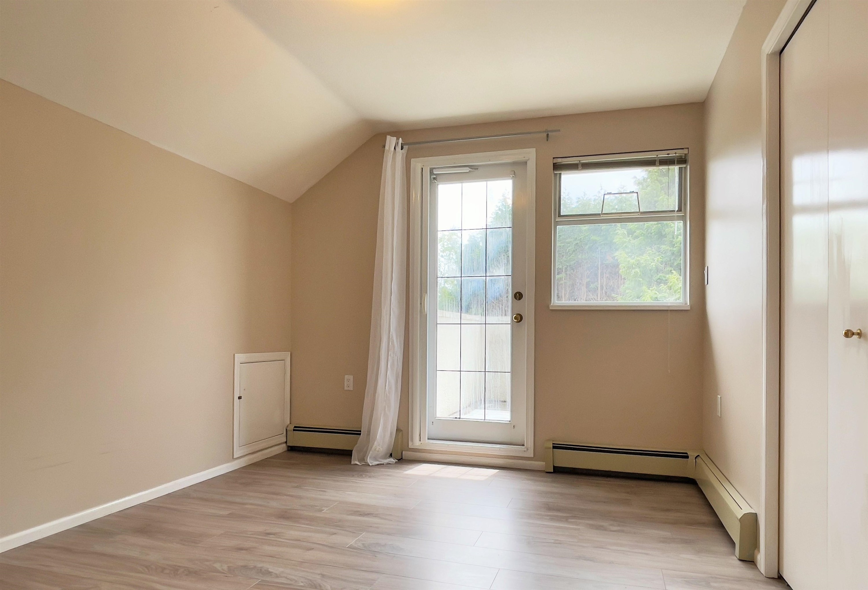 5620 Cornwall Drive, Richmond, BC