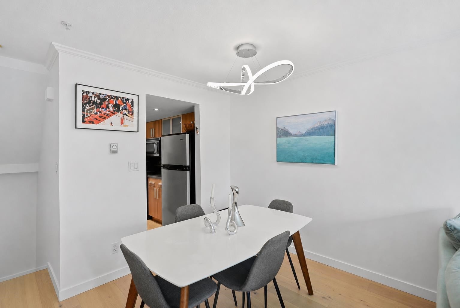 2510 4Th Avenue W, Vancouver, BC