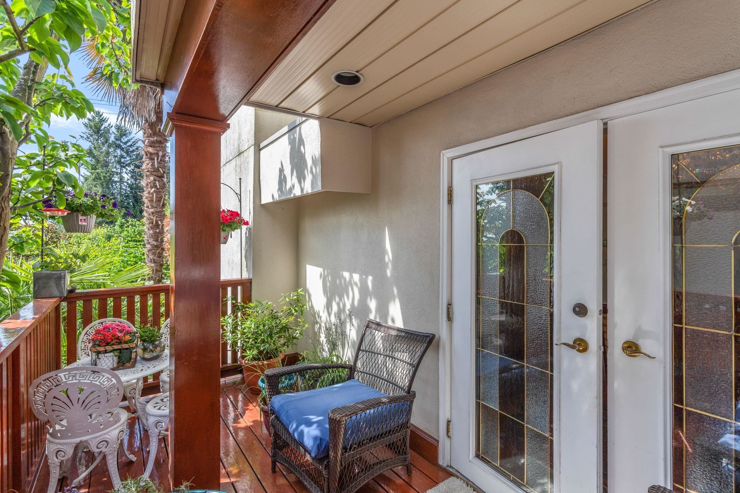 2541 Marine Drive, West Vancouver, BC