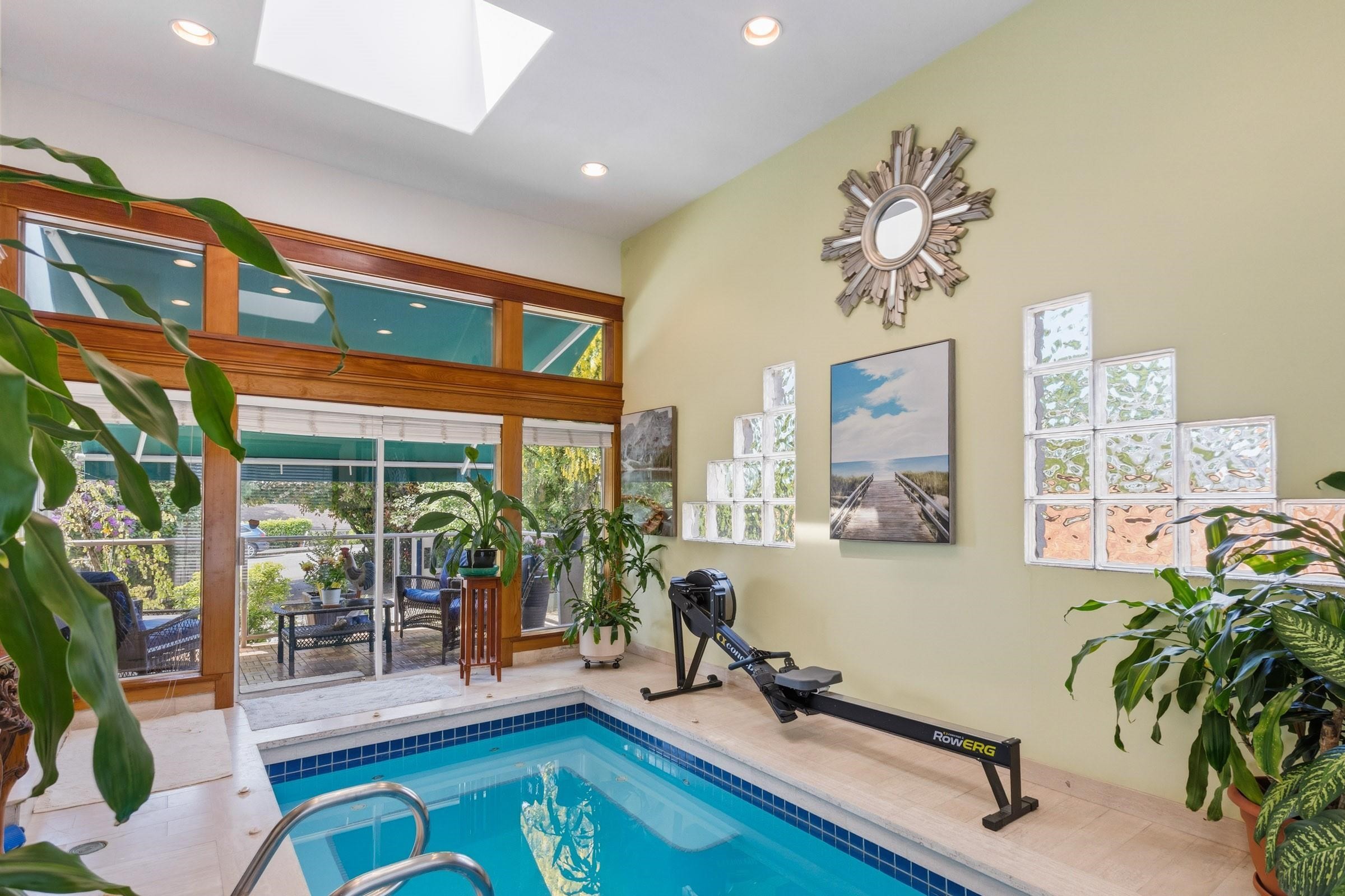 2541 Marine Drive, West Vancouver, BC