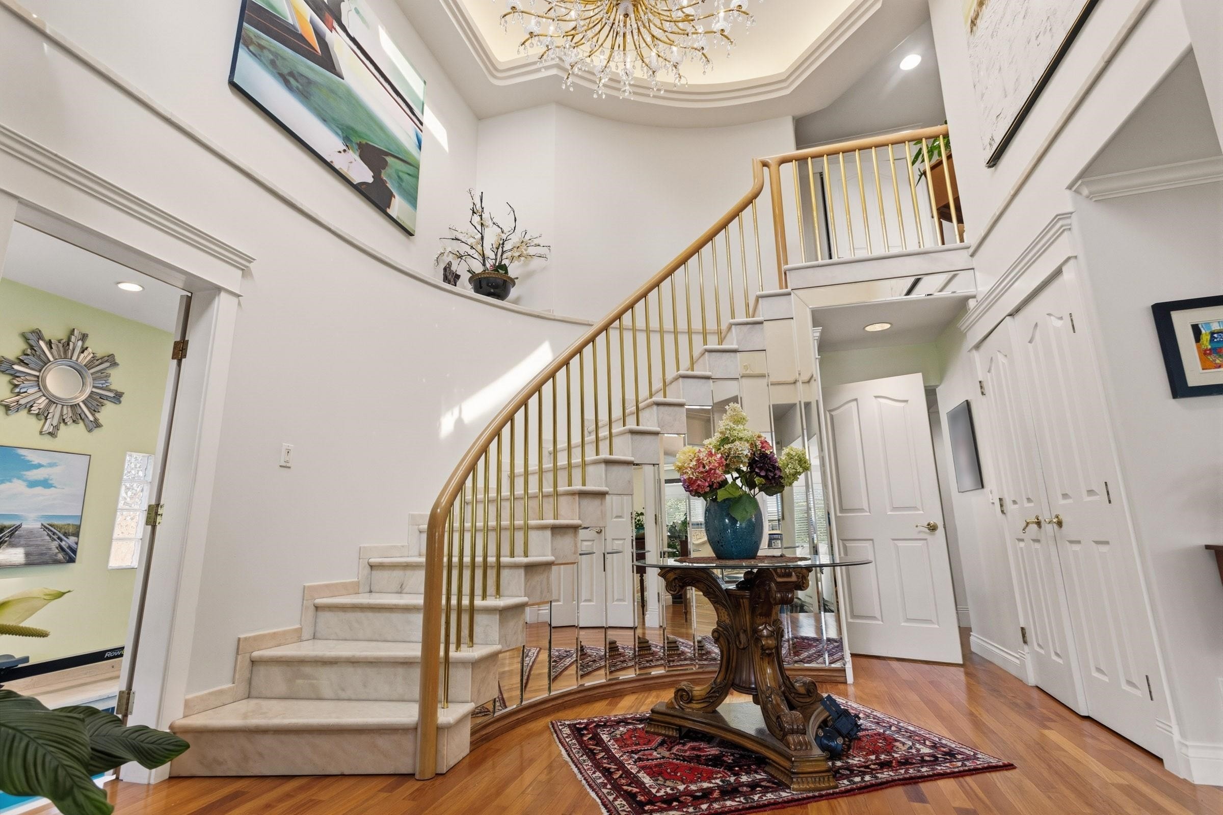 2541 Marine Drive, West Vancouver, BC