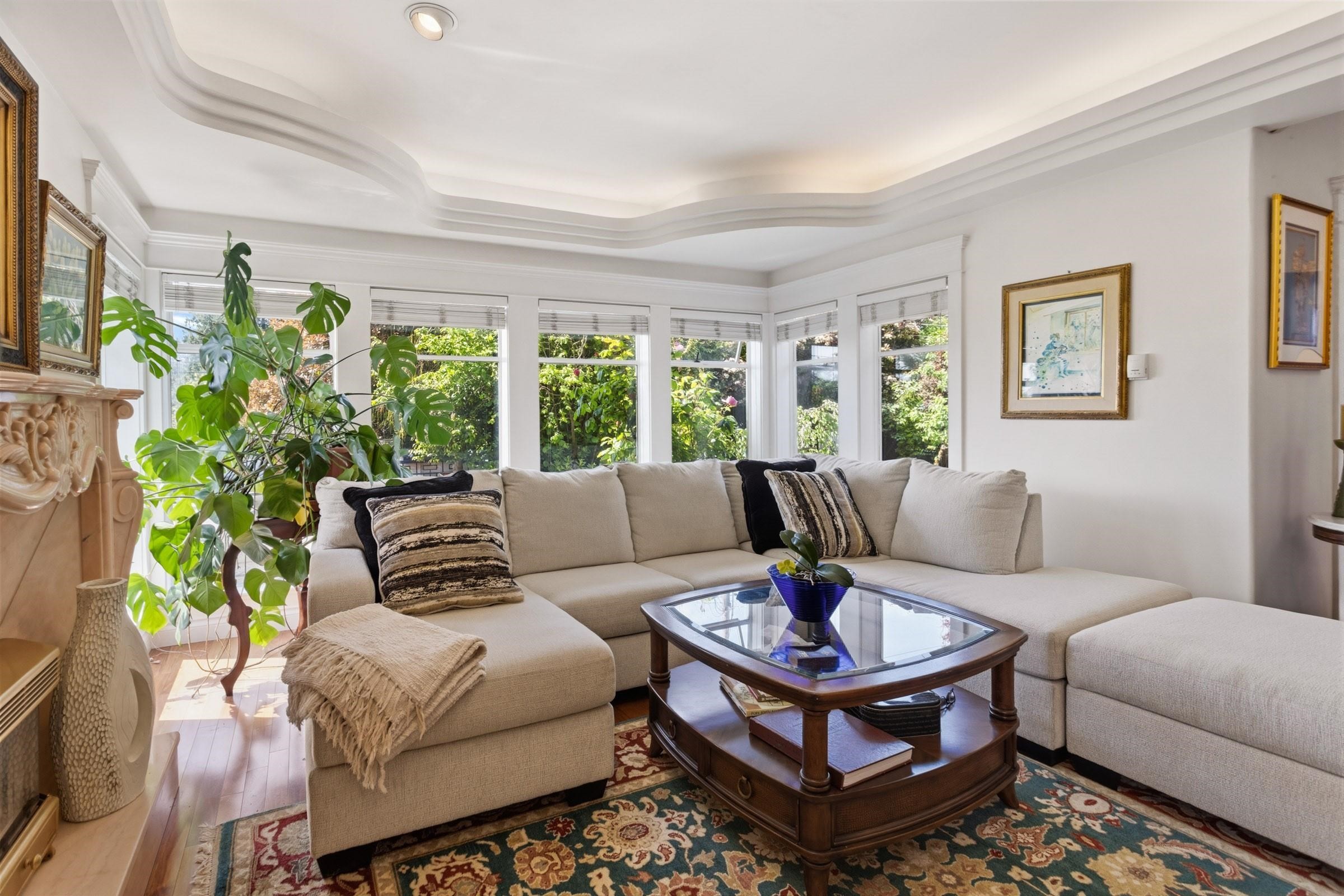 2541 Marine Drive, West Vancouver, BC