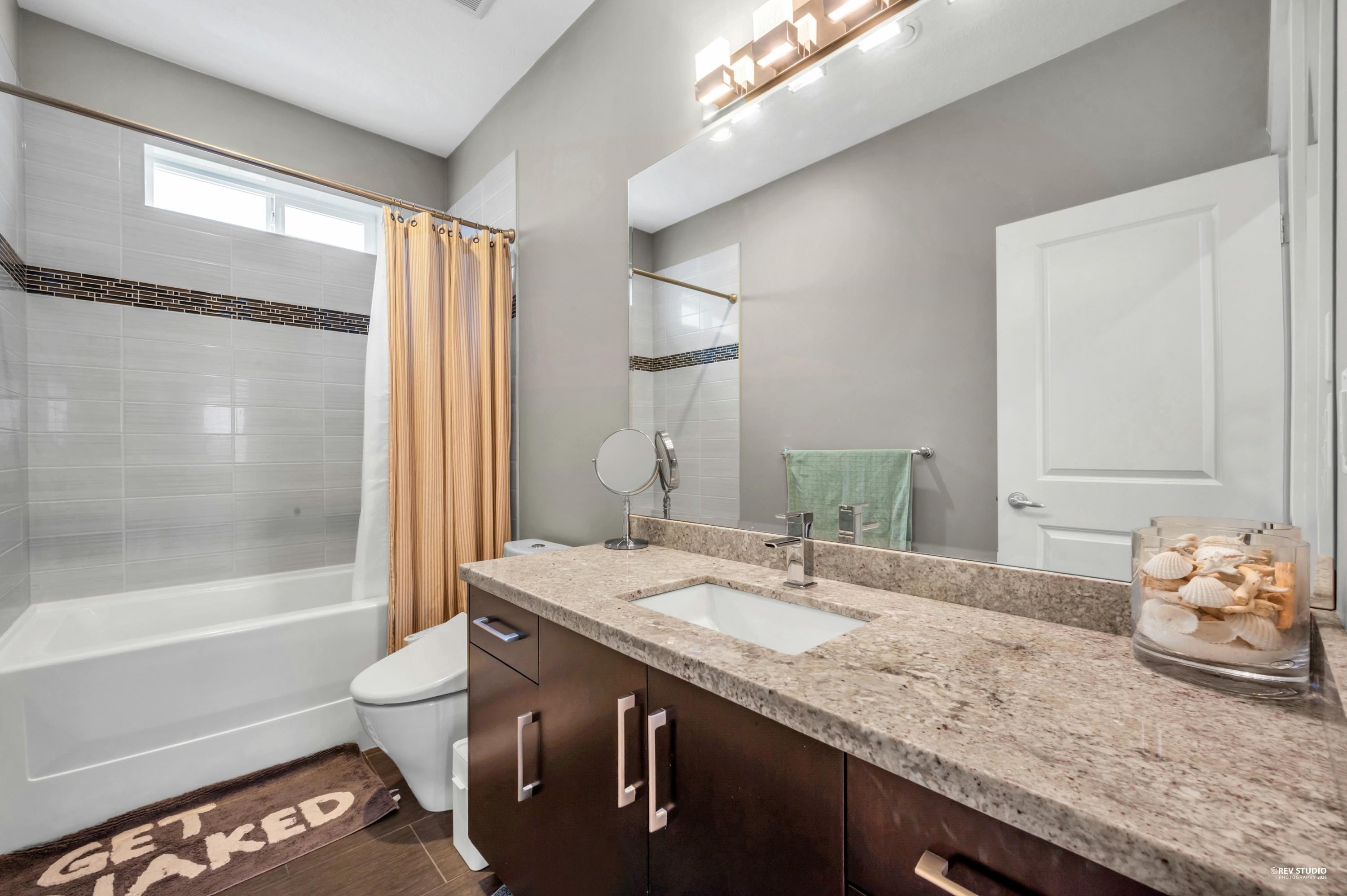 1318 Kingston Street, Coquitlam, BC
