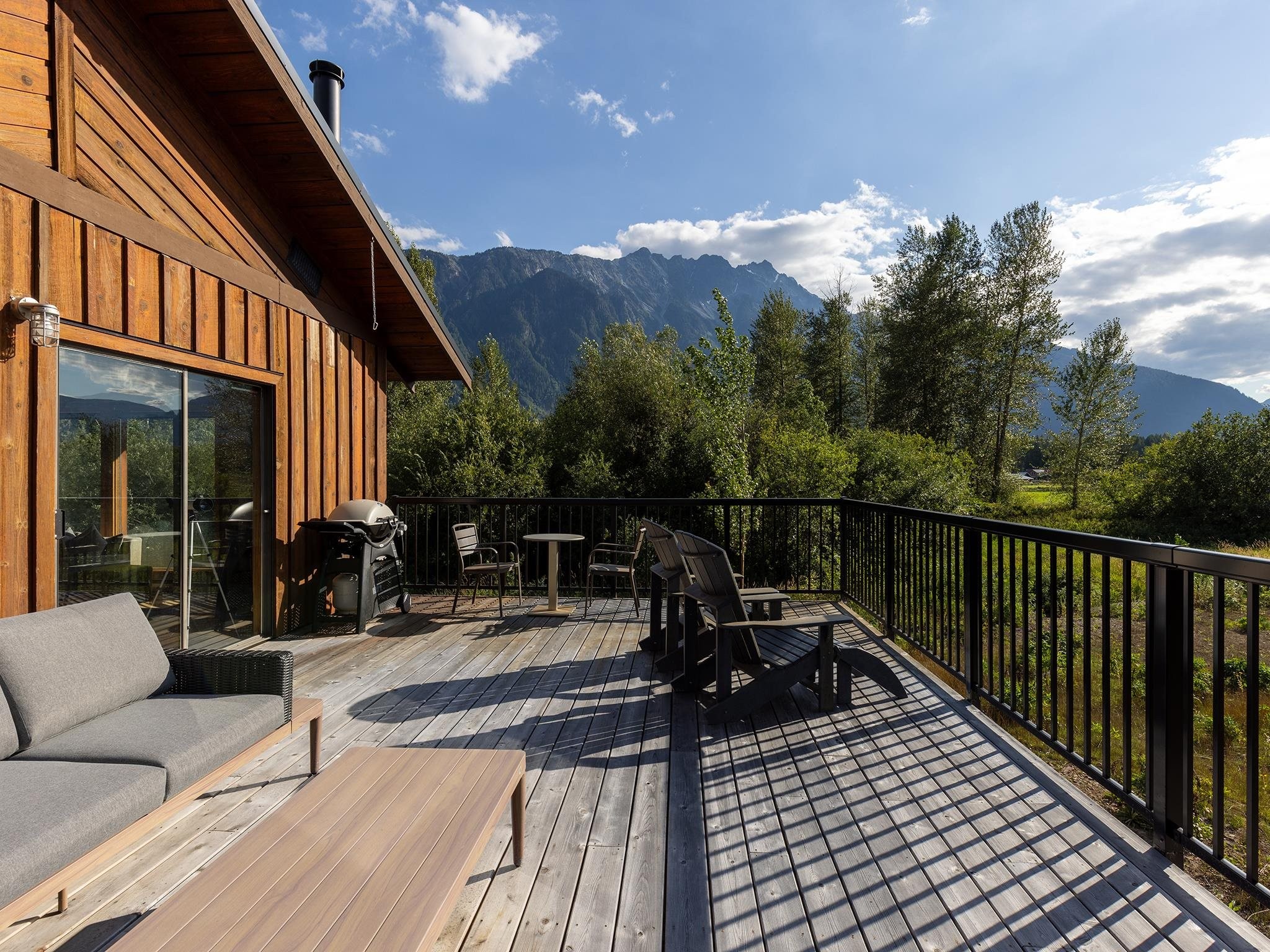 7320 Macrae Road, Pemberton, BC