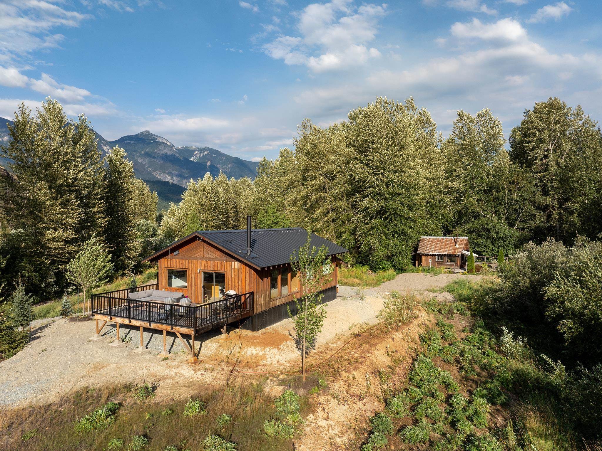 7320 Macrae Road, Pemberton, BC