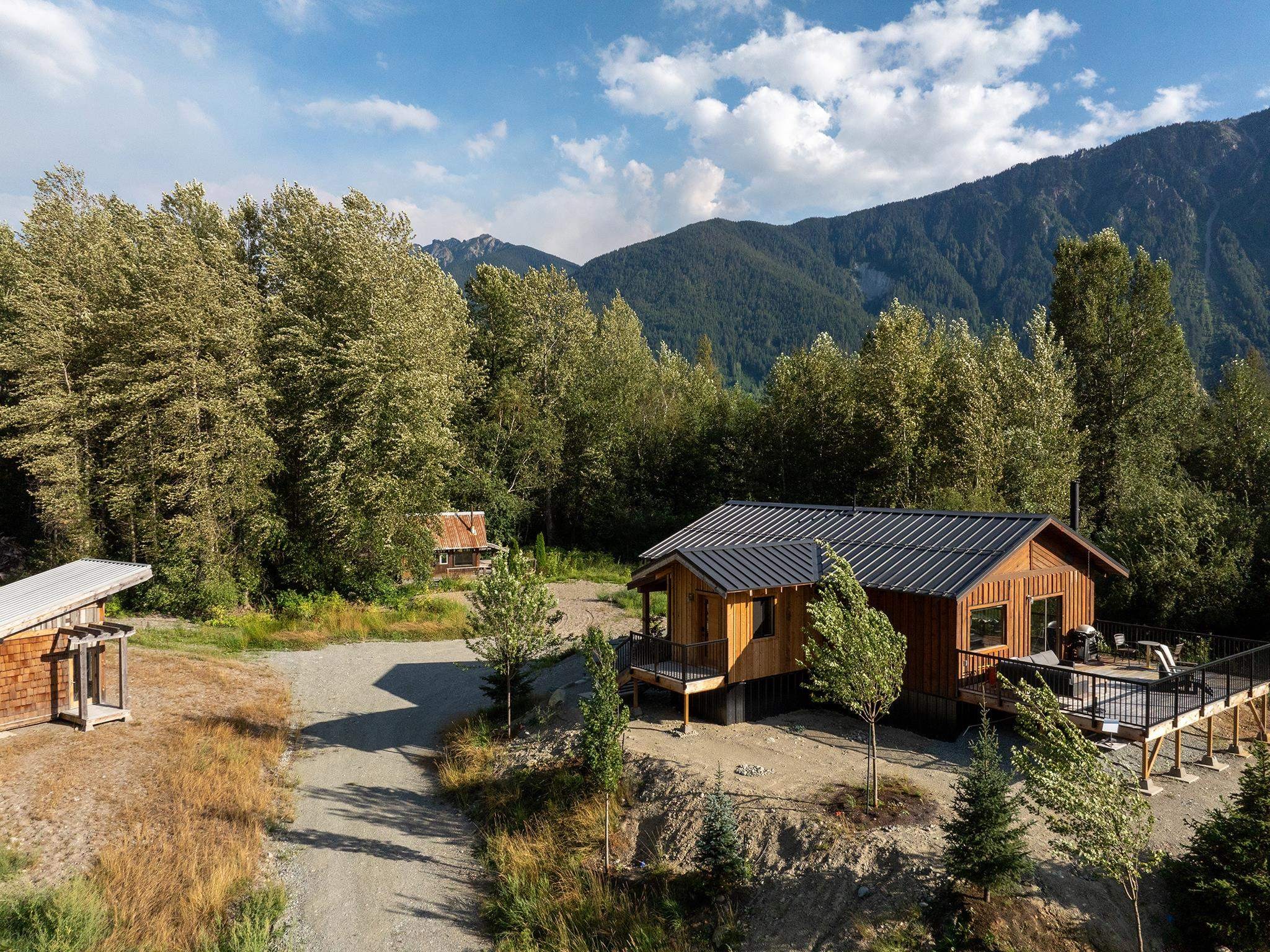 7320 Macrae Road, Pemberton, BC