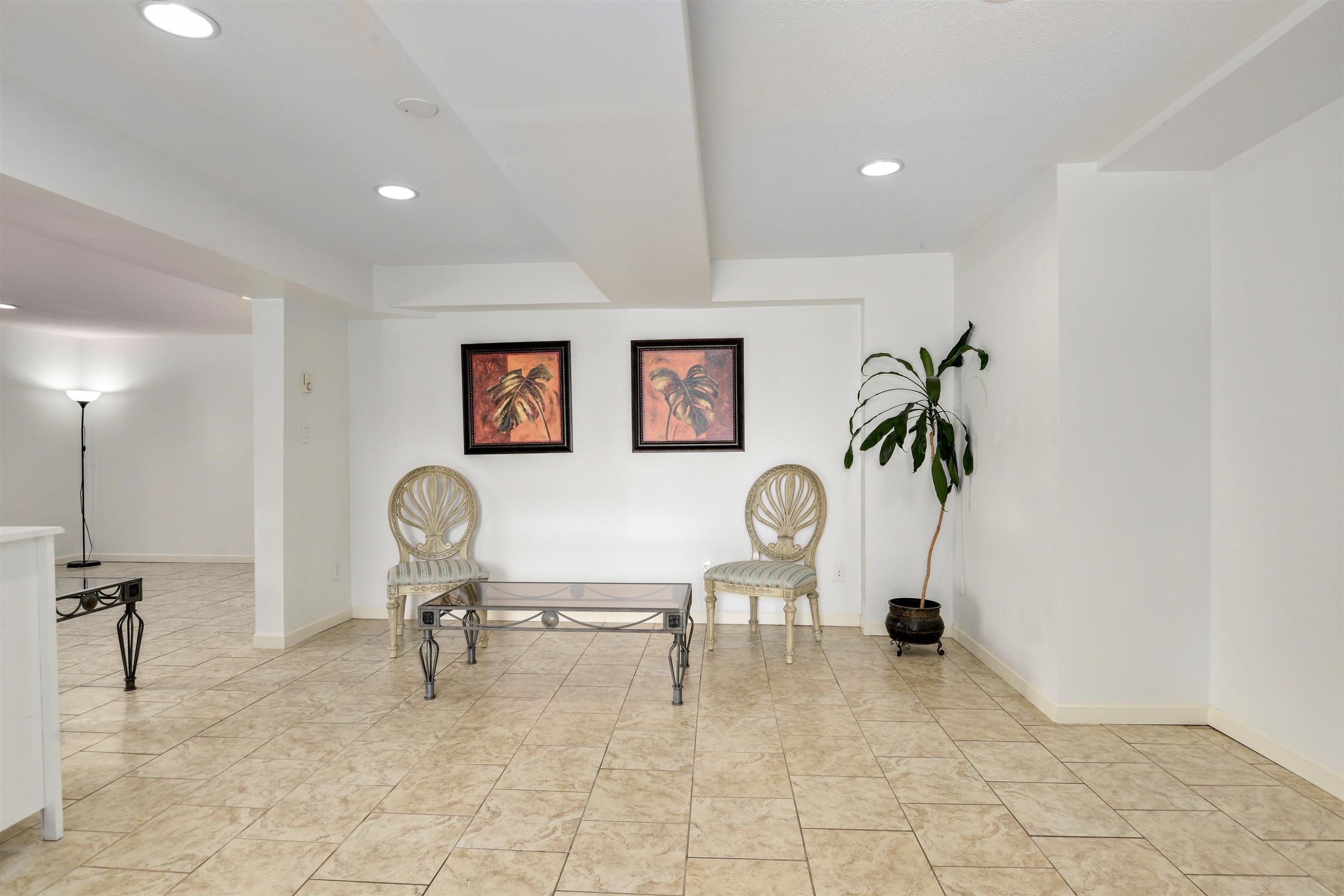1476 Lansdowne Drive, Coquitlam, BC