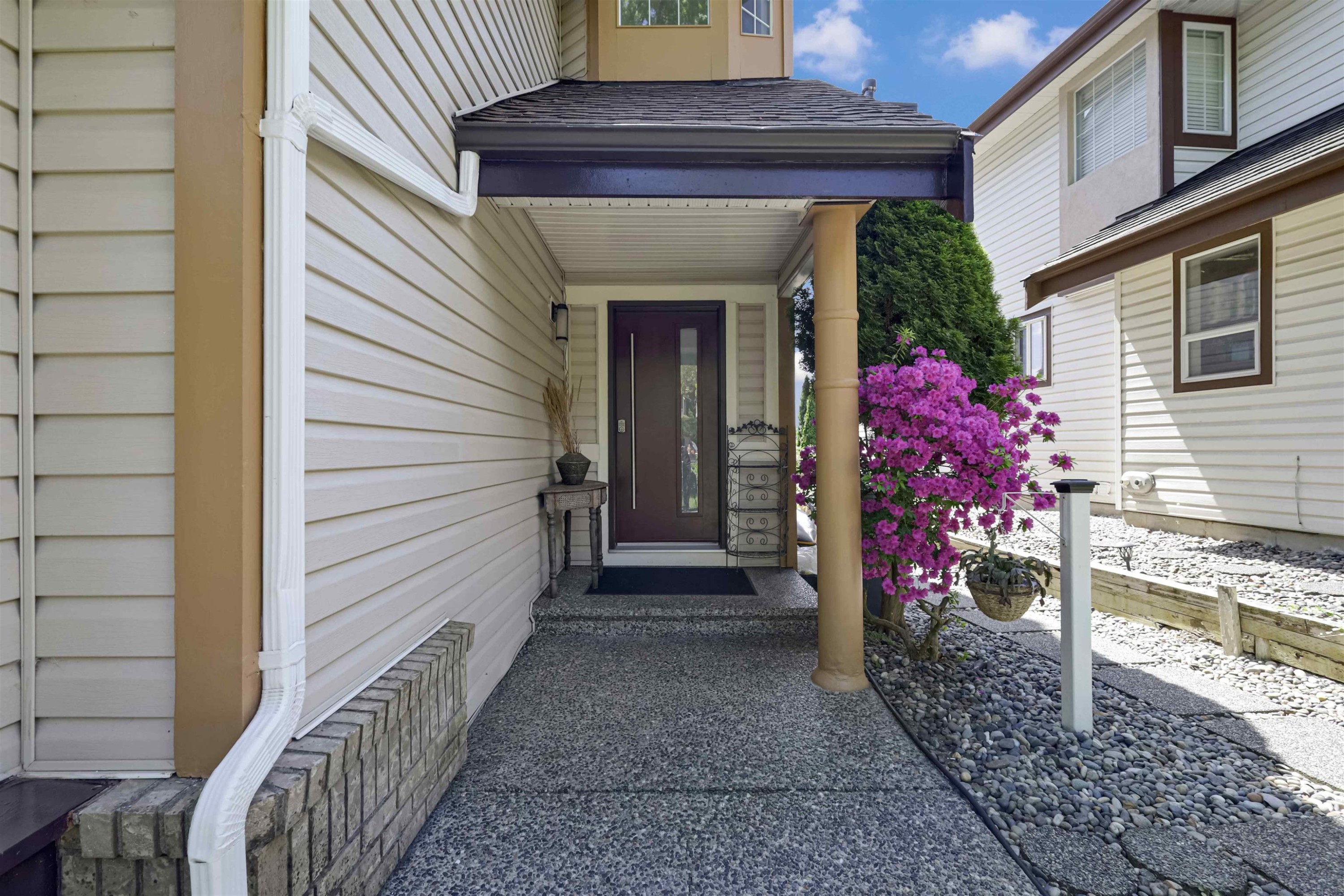 1476 Lansdowne Drive, Coquitlam, BC