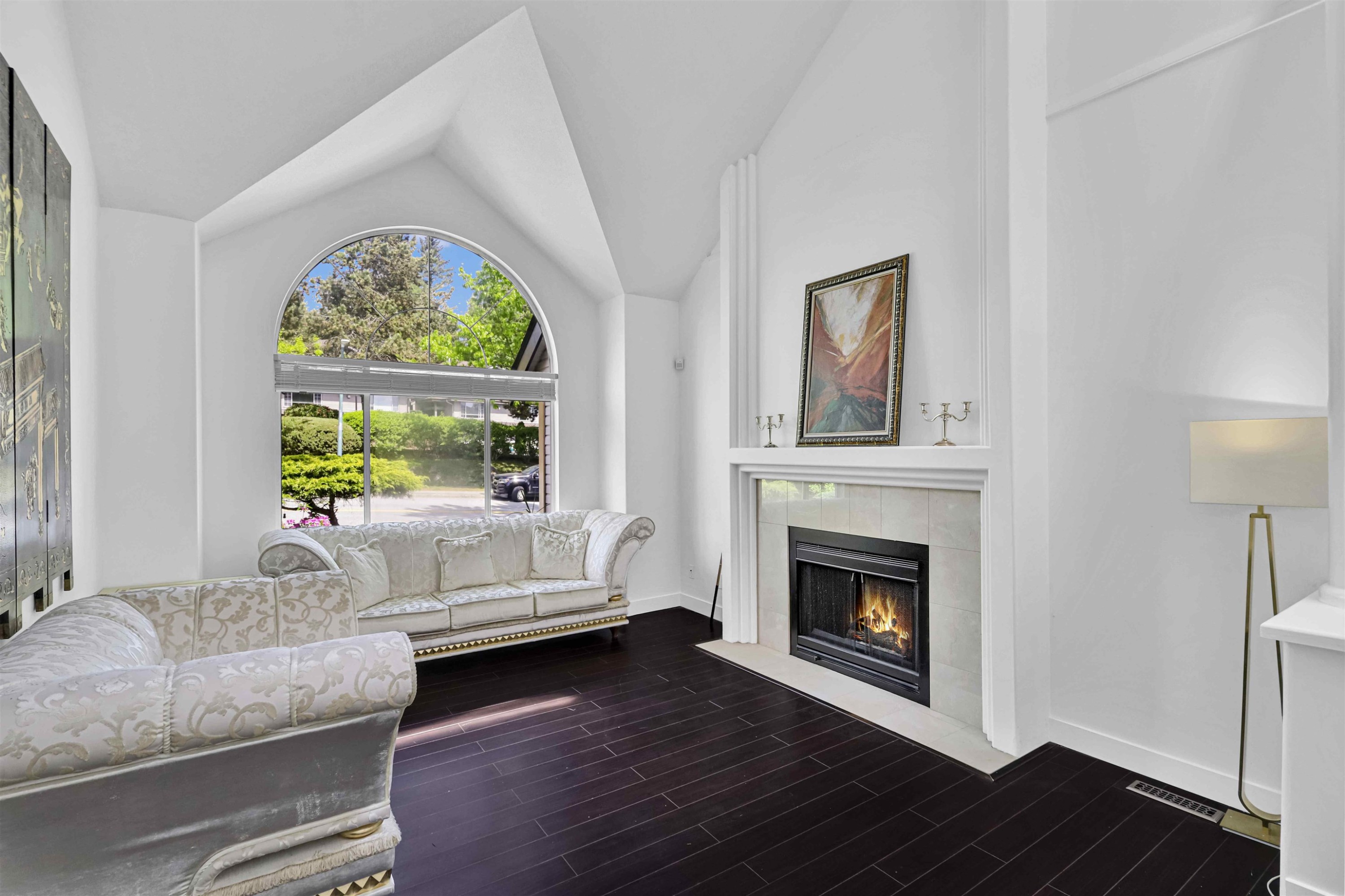 1476 Lansdowne Drive, Coquitlam, BC