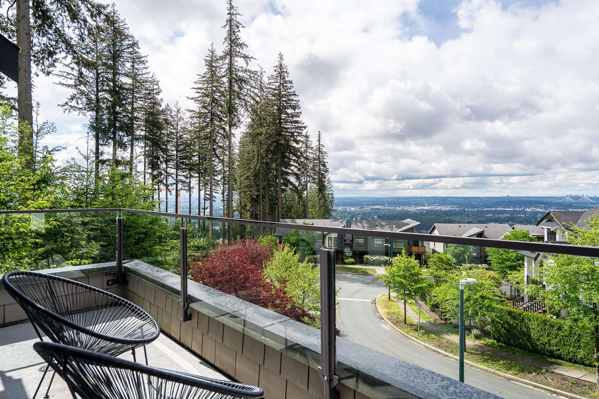 3565 Highland Drive, Coquitlam, BC