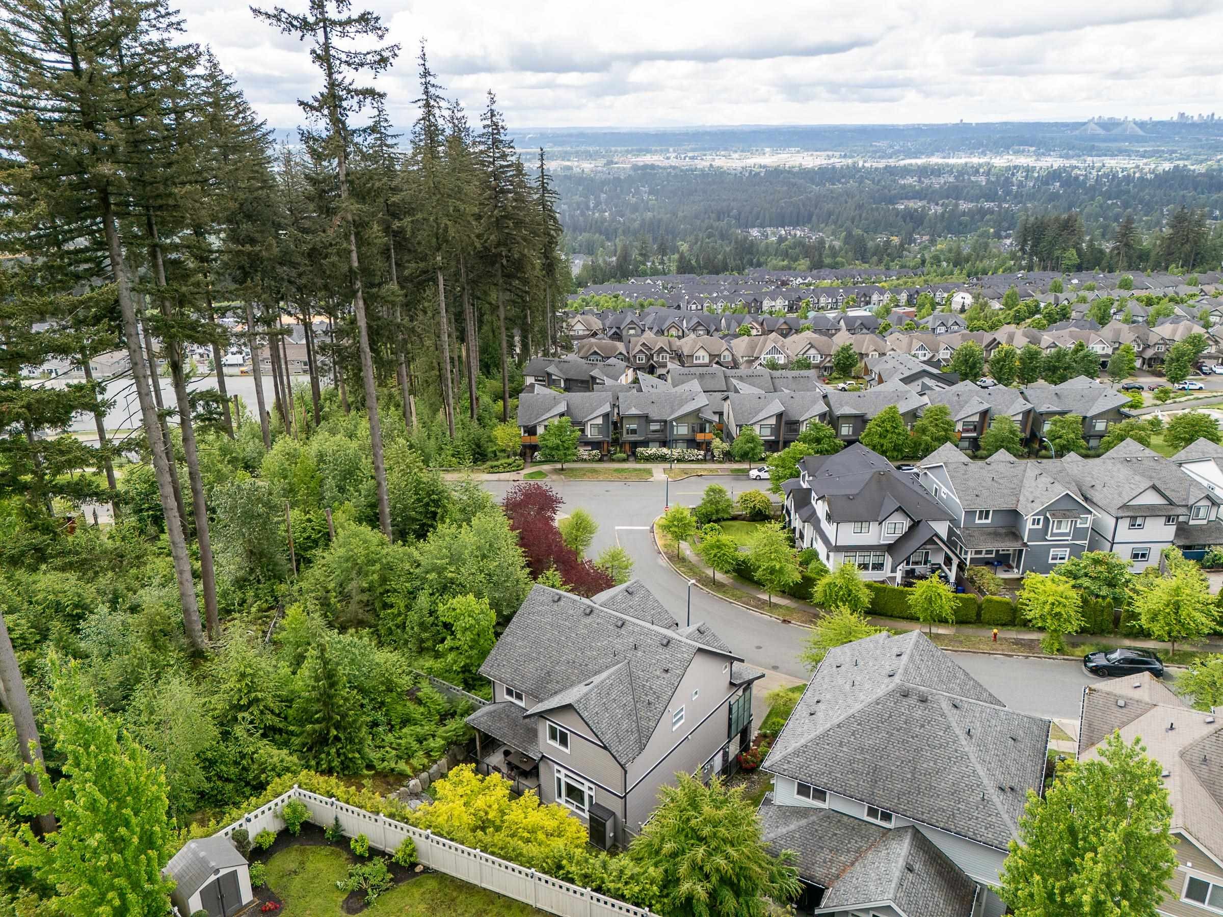 3565 Highland Drive, Coquitlam, BC