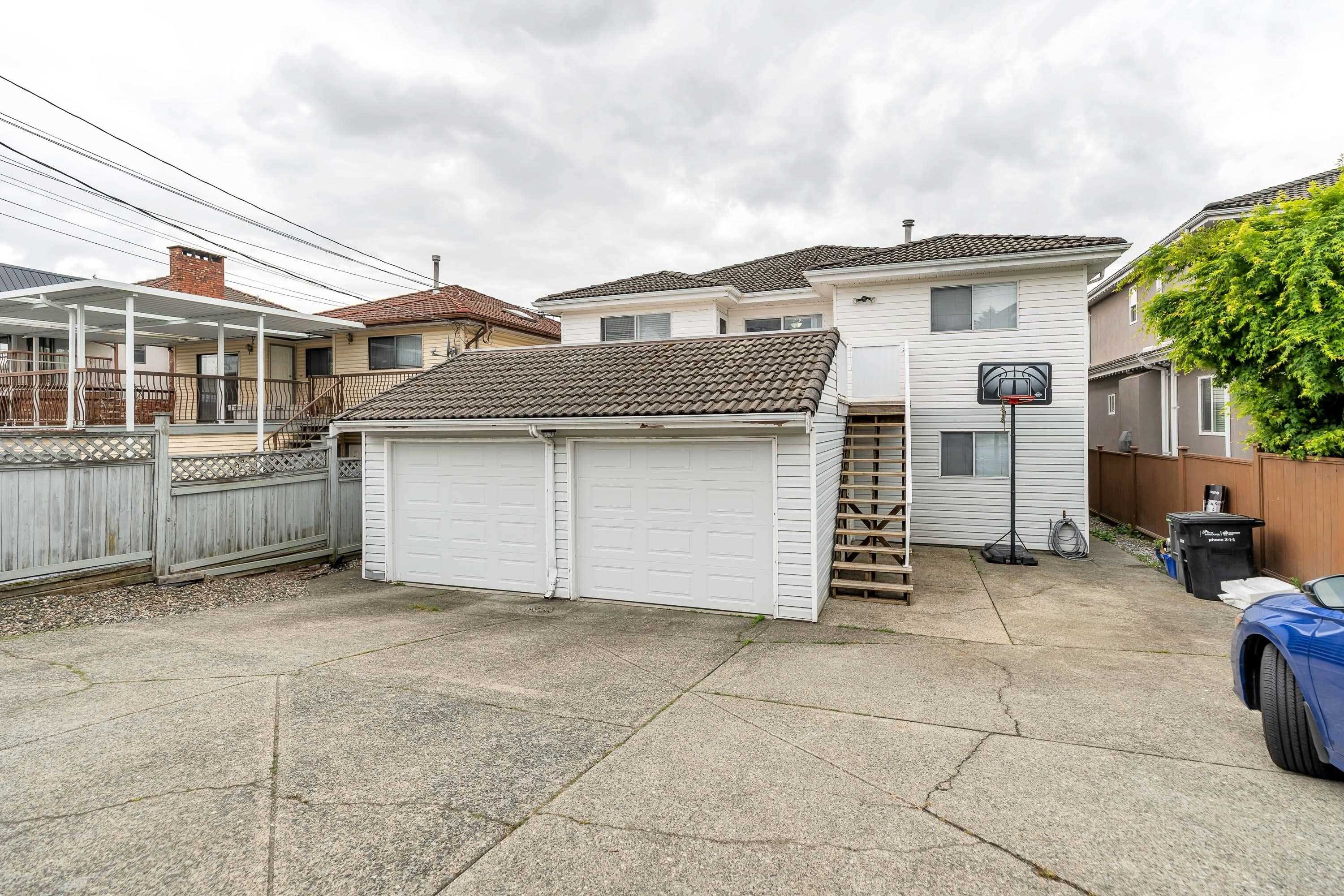 7162 Gladstone Street, Vancouver, BC
