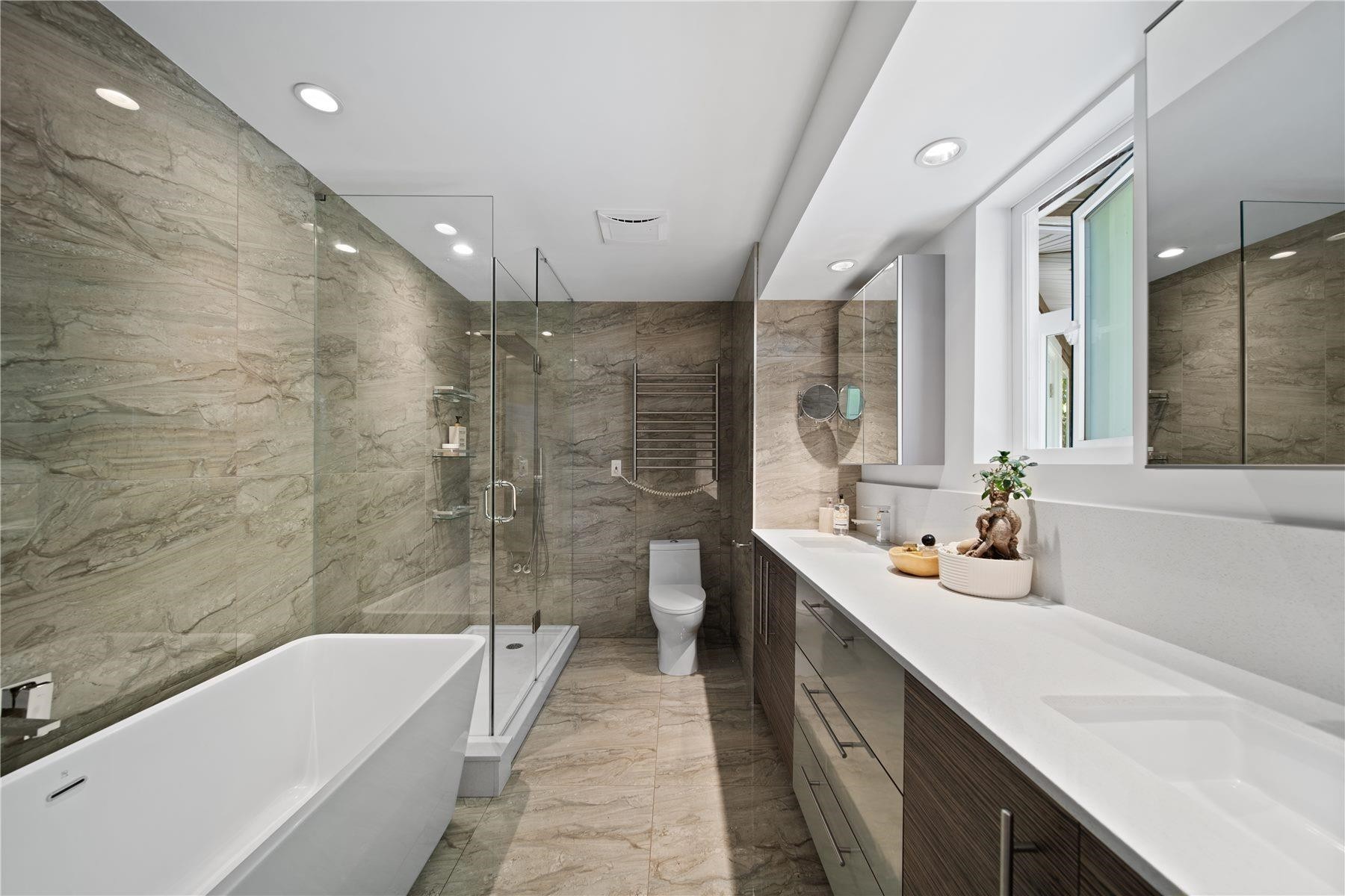 609 Lidster Place, New Westminster, BC