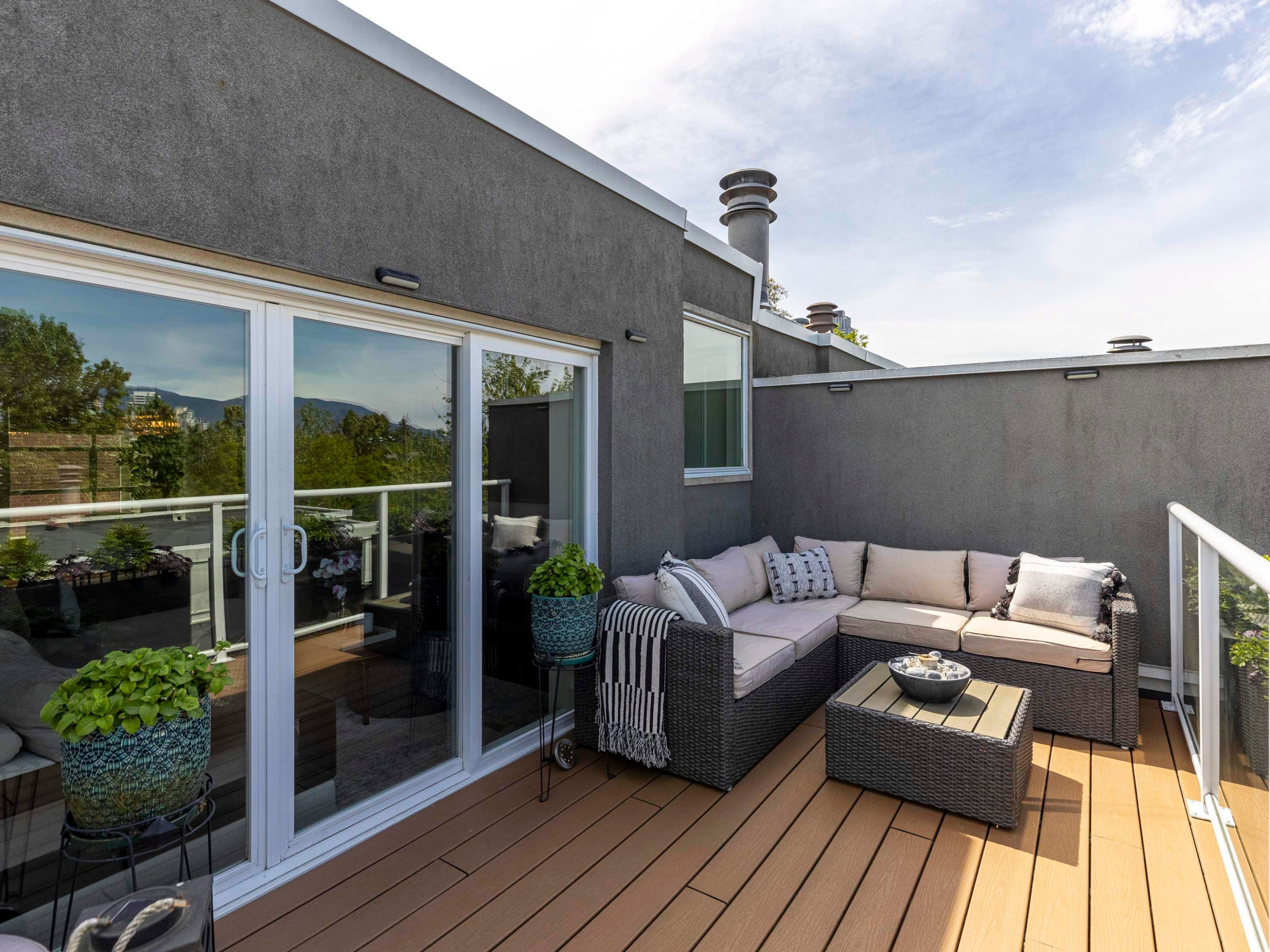 2218 Spruce Street, Vancouver, BC