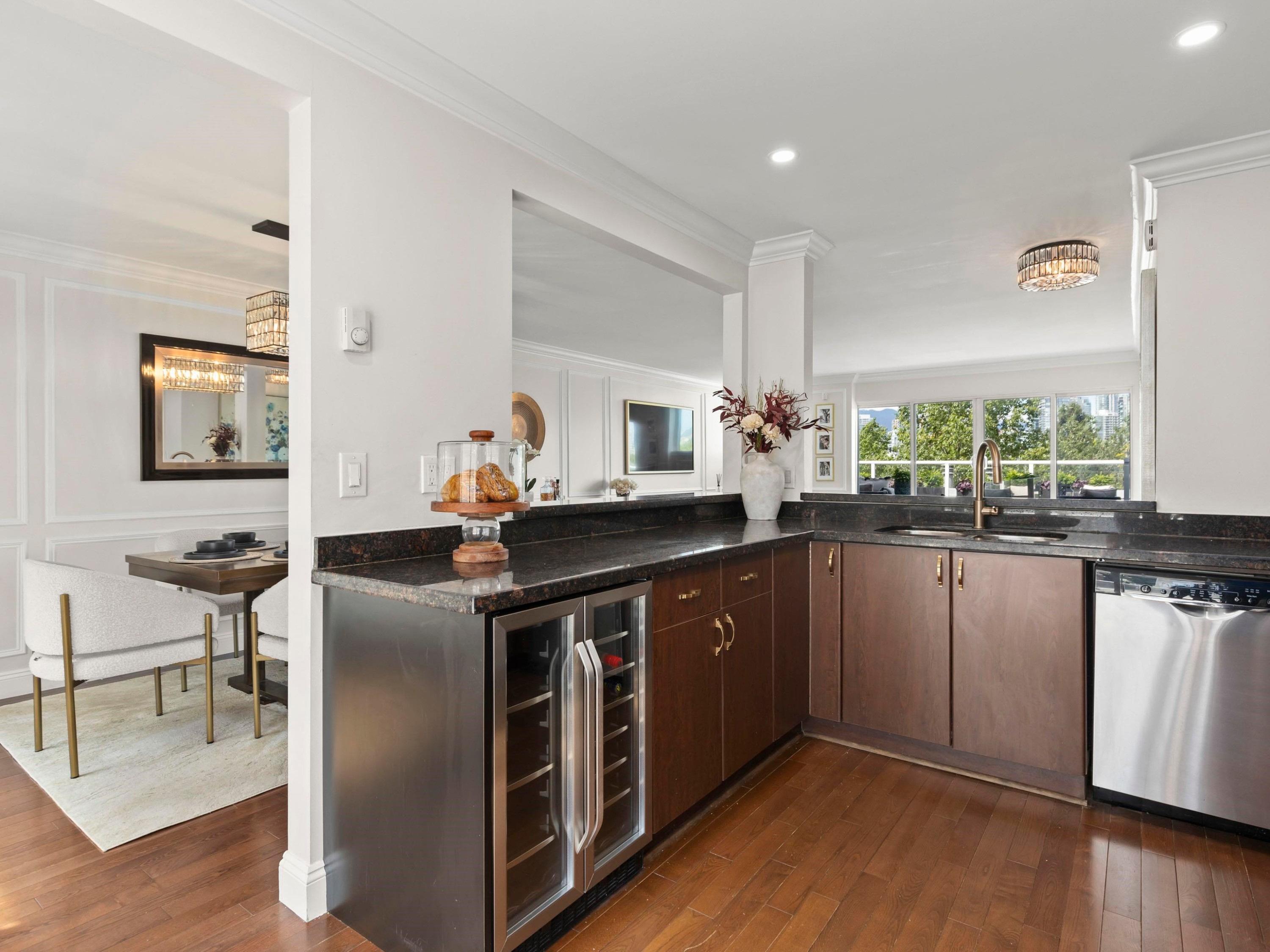 2218 Spruce Street, Vancouver, BC