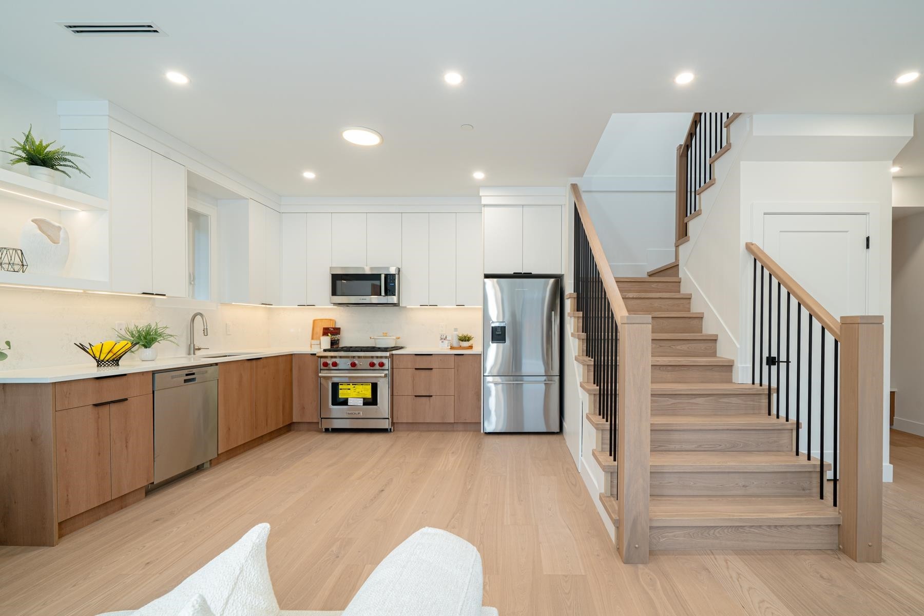 1935 4Th Avenue E, Vancouver, BC
