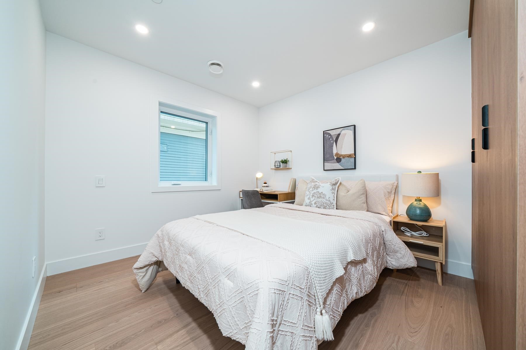 1935 4Th Avenue E, Vancouver, BC