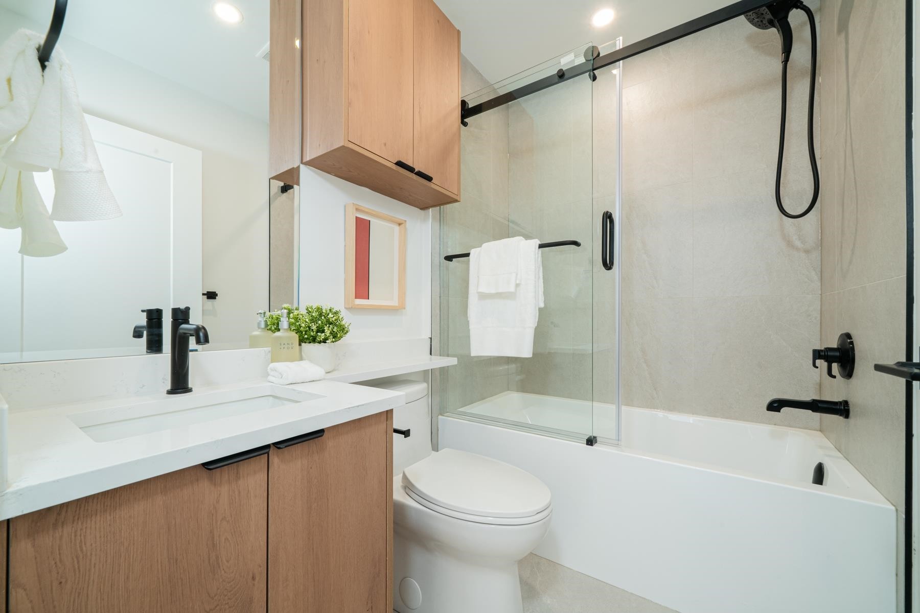1937 4Th Avenue E, Vancouver, BC