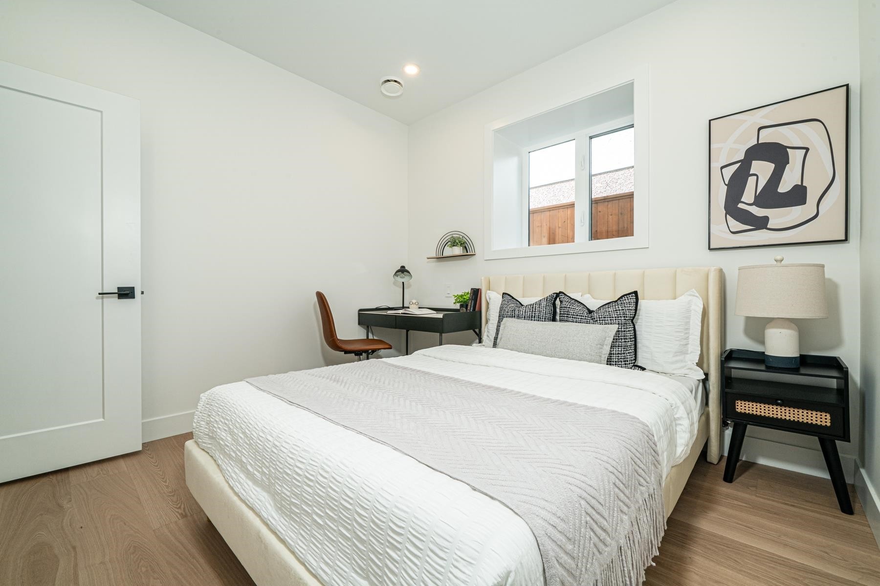 1937 4Th Avenue E, Vancouver, BC