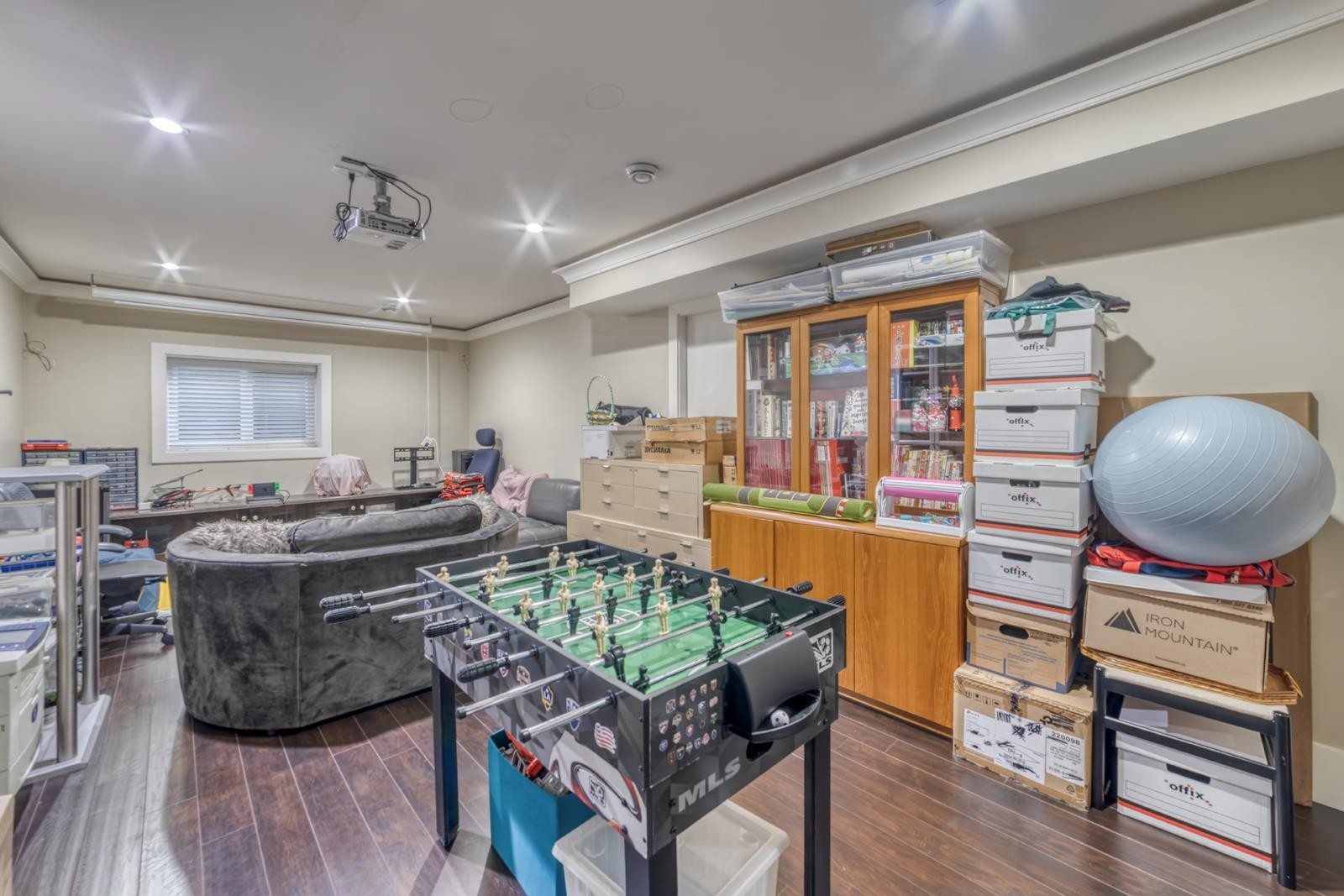 710 Roderick Avenue, Coquitlam, BC