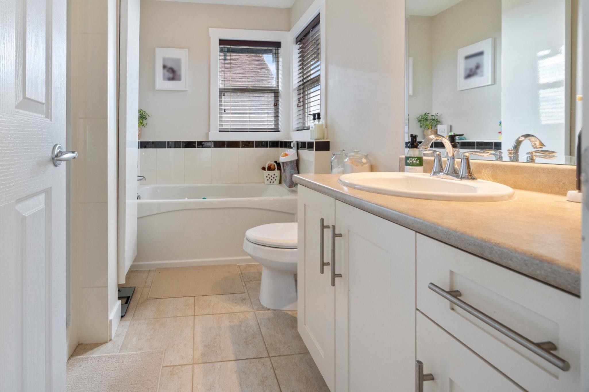13679 Blake Loop, Maple Ridge, BC