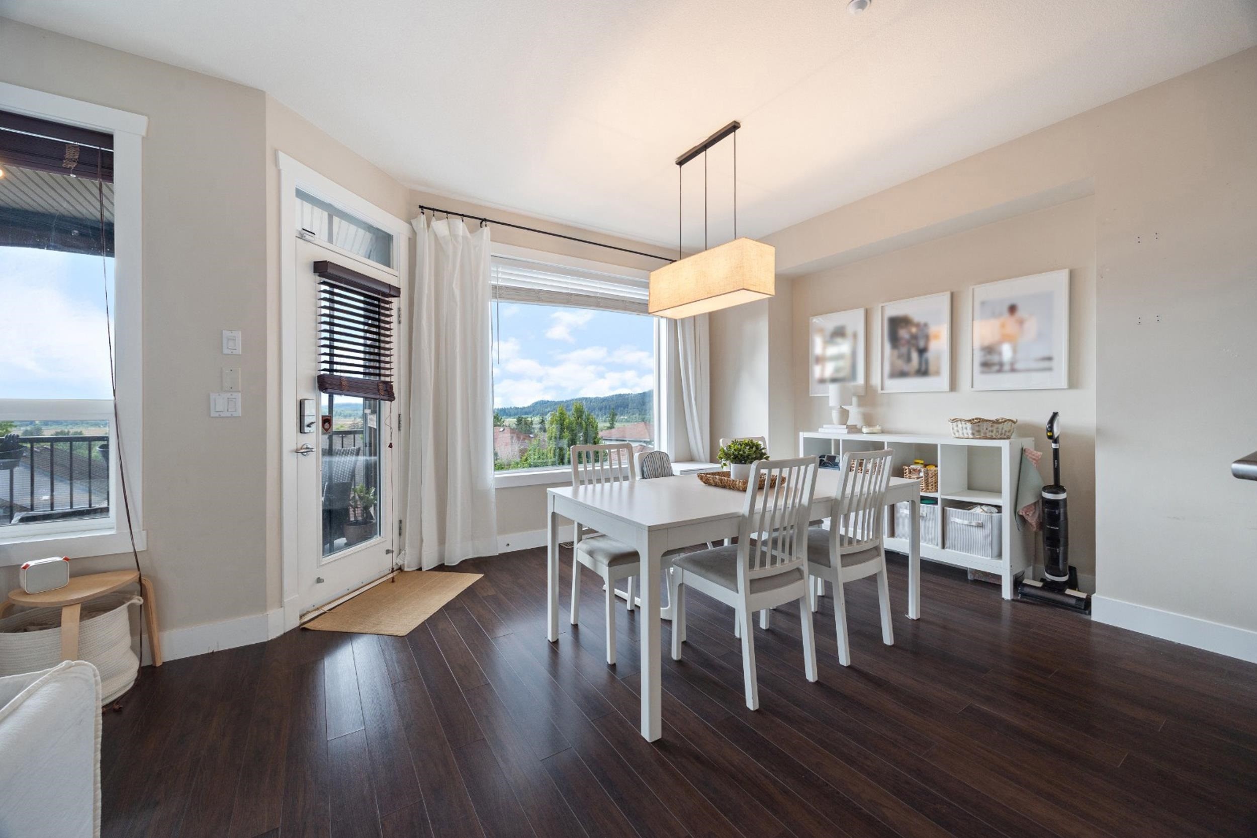 13679 Blake Loop, Maple Ridge, BC
