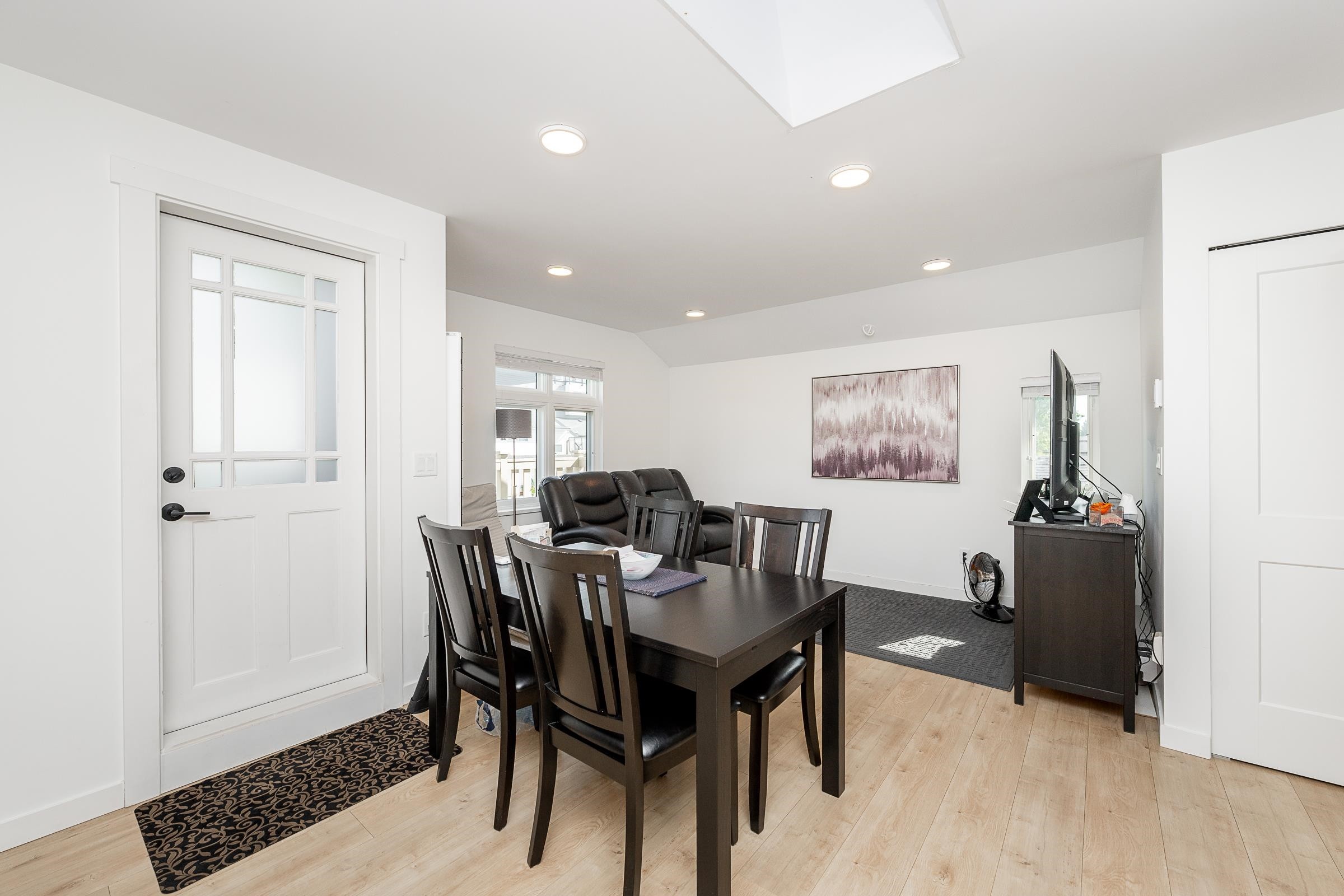 903 Walls Avenue, Coquitlam, BC