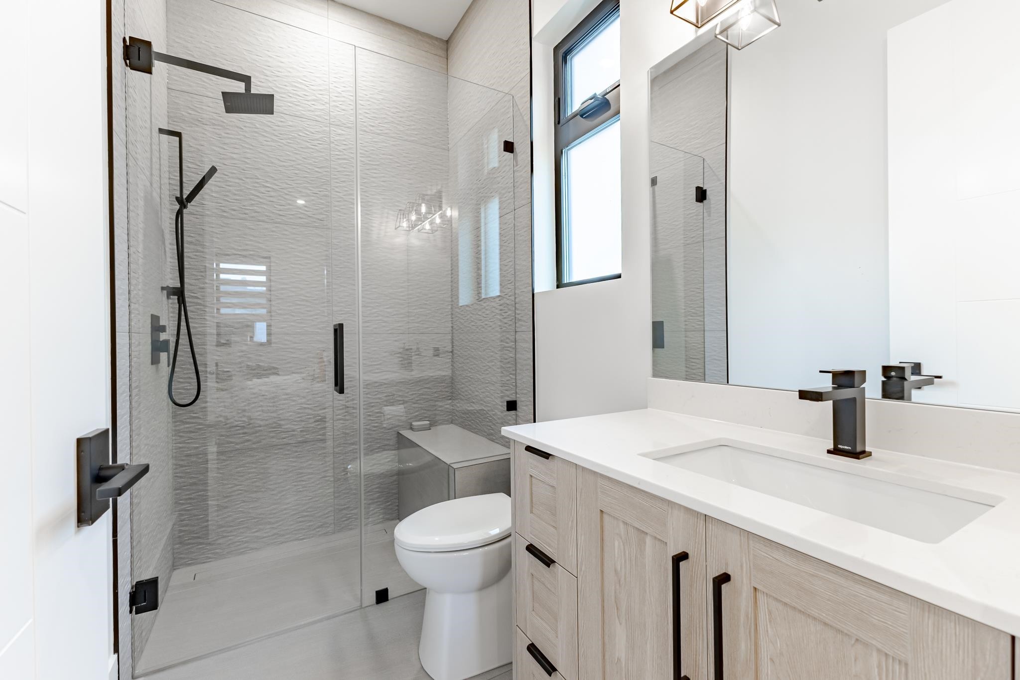 1575 Cornell Avenue, Coquitlam, BC