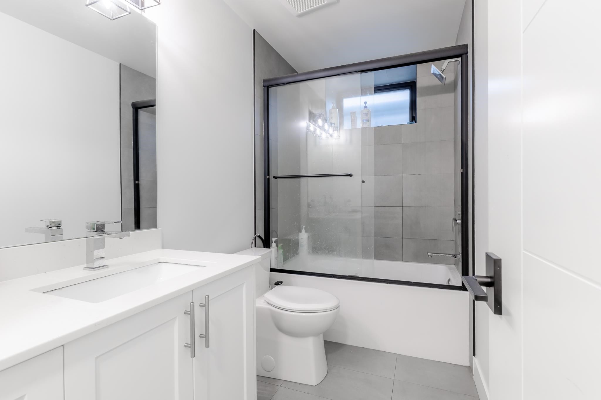 1575 Cornell Avenue, Coquitlam, BC