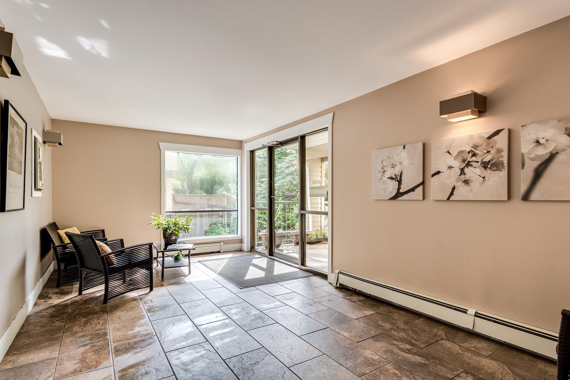 212-3275 Mountain Highway, North Vancouver, BC