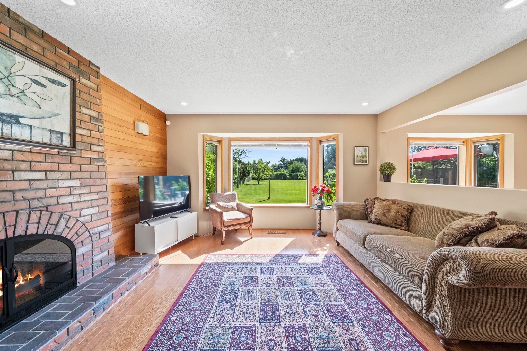 6546 Gibbons Drive, Richmond, BC