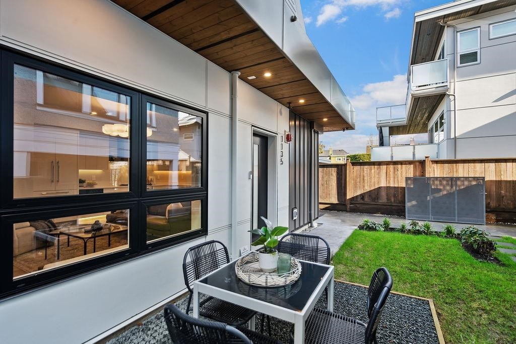 1135 33Rd Avenue W, Vancouver, BC