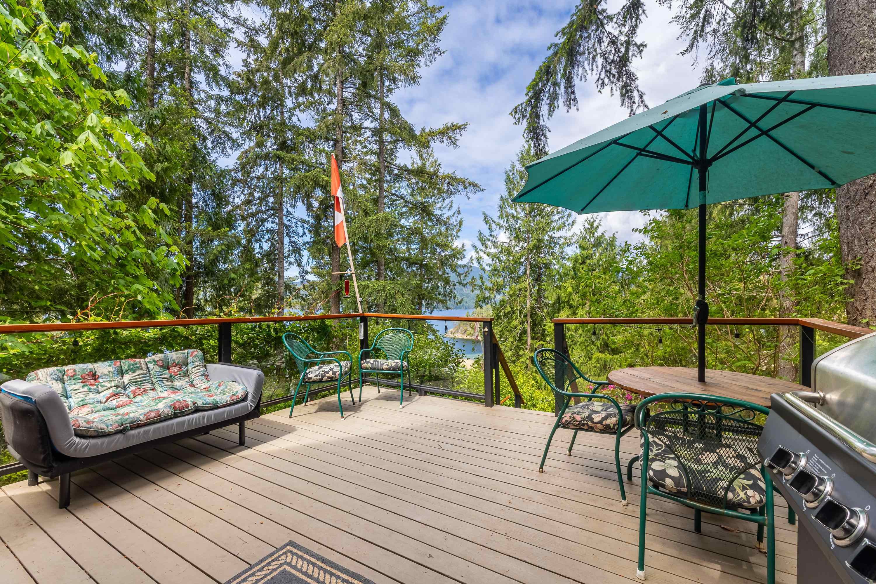 7536 Islets Place, Sechelt, BC